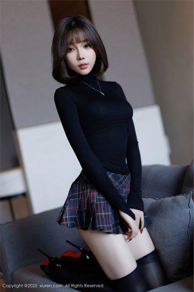 [秀人XIUREN] 2025.02.27 NO.9944 徐莉芝Booty