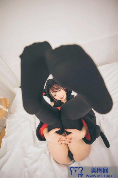 [神楽坂真冬] NO.077 绝对企画-《白黑の猫》