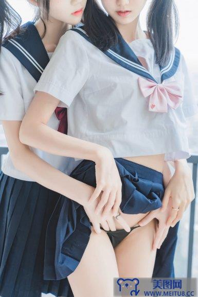 [桜桃喵] NO.067 她 制服×制服