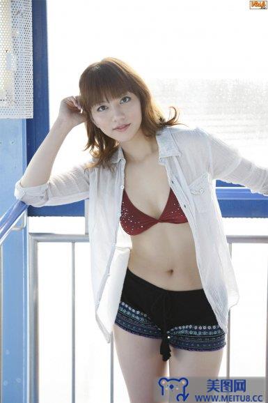 [Bomb.tv套图] GRAVURE Channel 2010年7月號 PART1