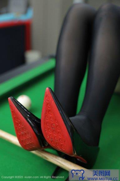 [秀人XIUREN] 2025.07.23 NO.10572 李沁恩lrene