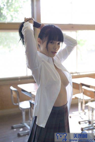 星名美津紀 – 美少女の制服の中　[WPB-net] No.151　日本女优写真