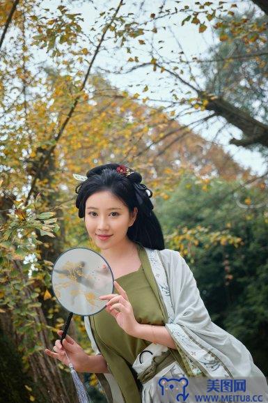 [年年nnian] NO.058 秋兮