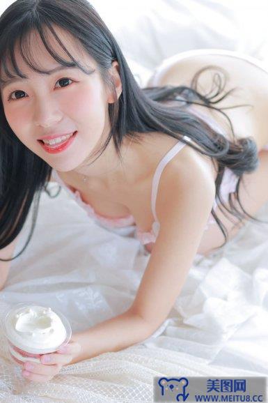 [Patreon] Sovely - Housekeeper Photo Set Collection Part 2-2