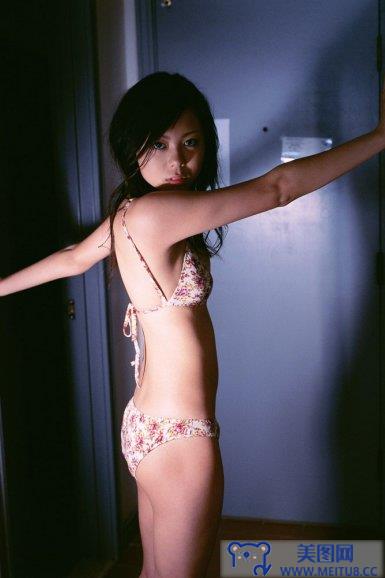 [image.tv美女写真]2004.06.18 Chinatsu Yamamoto 山本千夏 夏色のニュアンス