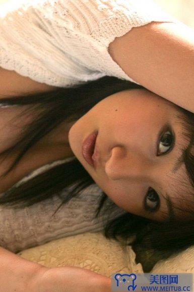 [image.tv美女写真]2004.10.15 Yuzuki Aikawa 愛川ゆず季 ぷりグラ Pretty & Glamourous