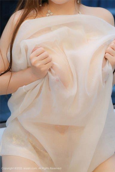 [秀人XIUREN] 2025.04.29 NO.10218 小肉肉咪