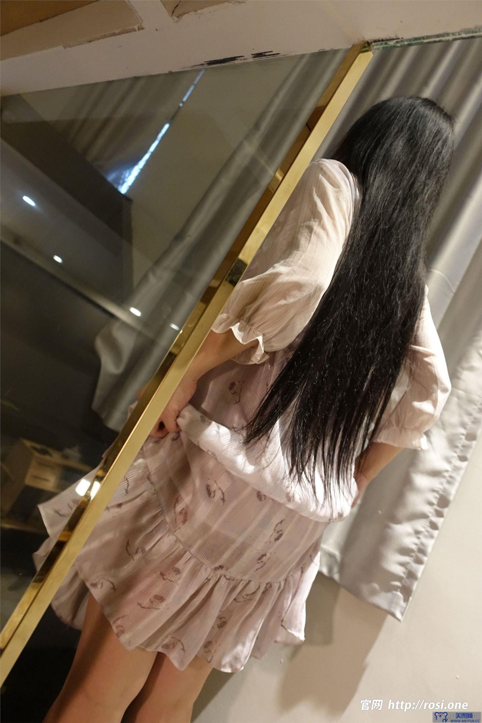 [ROSI美女图]2023.06.26 NO.4221
