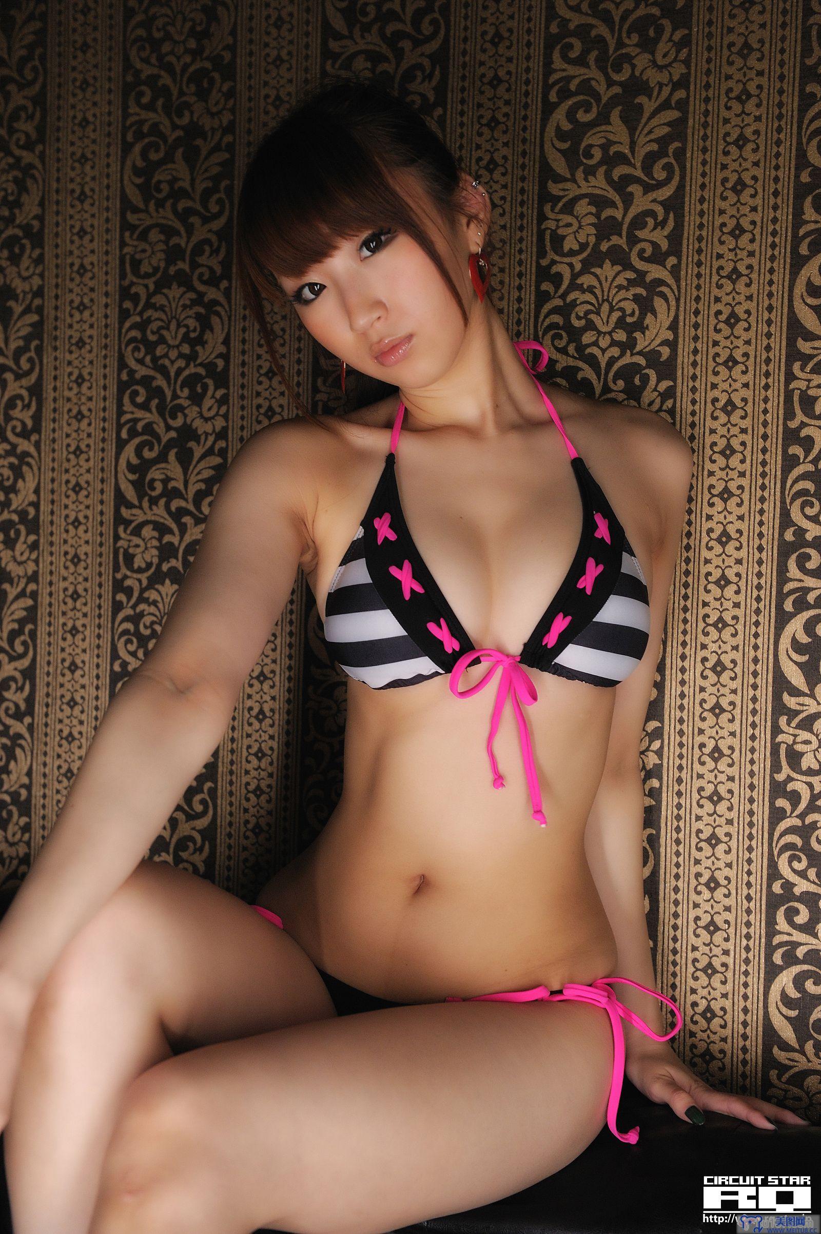 [RQ-STAR美女] NO.00572 Kana Arai 荒井嘉奈 Swim Suits