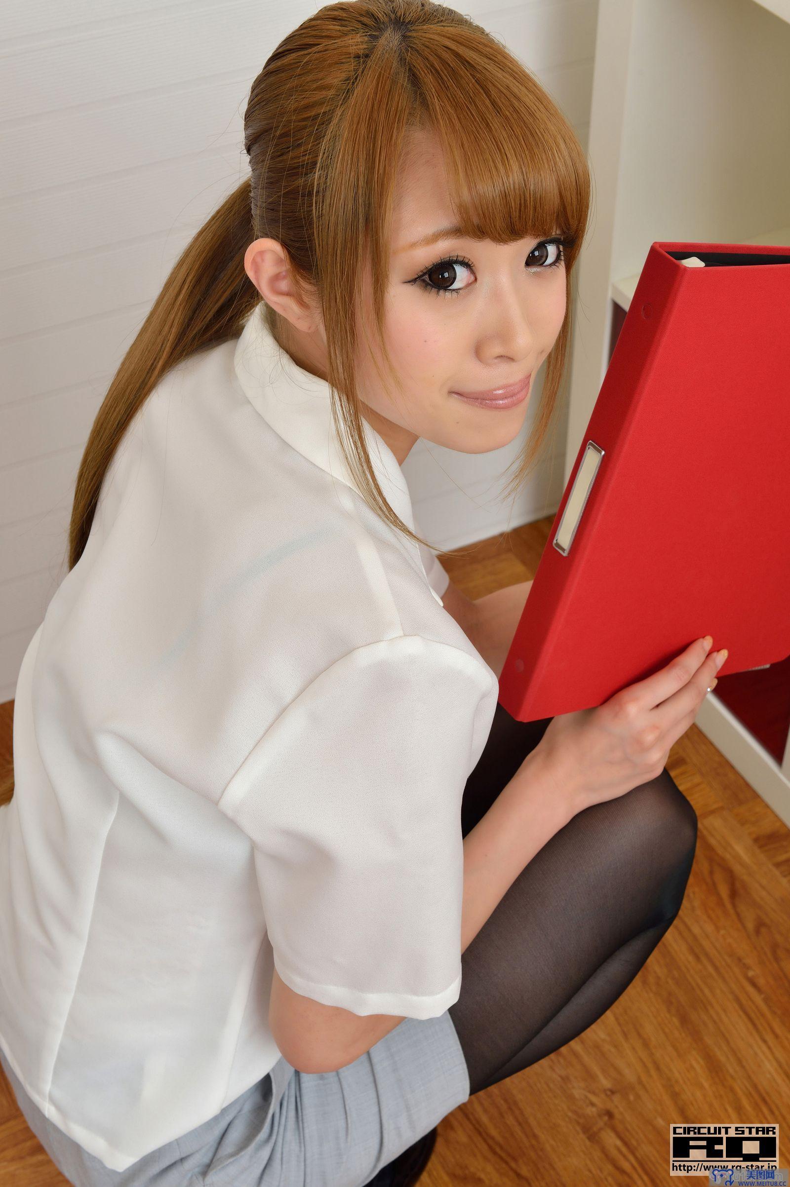 [RQ-STAR美女] NO.00678 Rima Serizawa 芹澤里茉 Office Lady