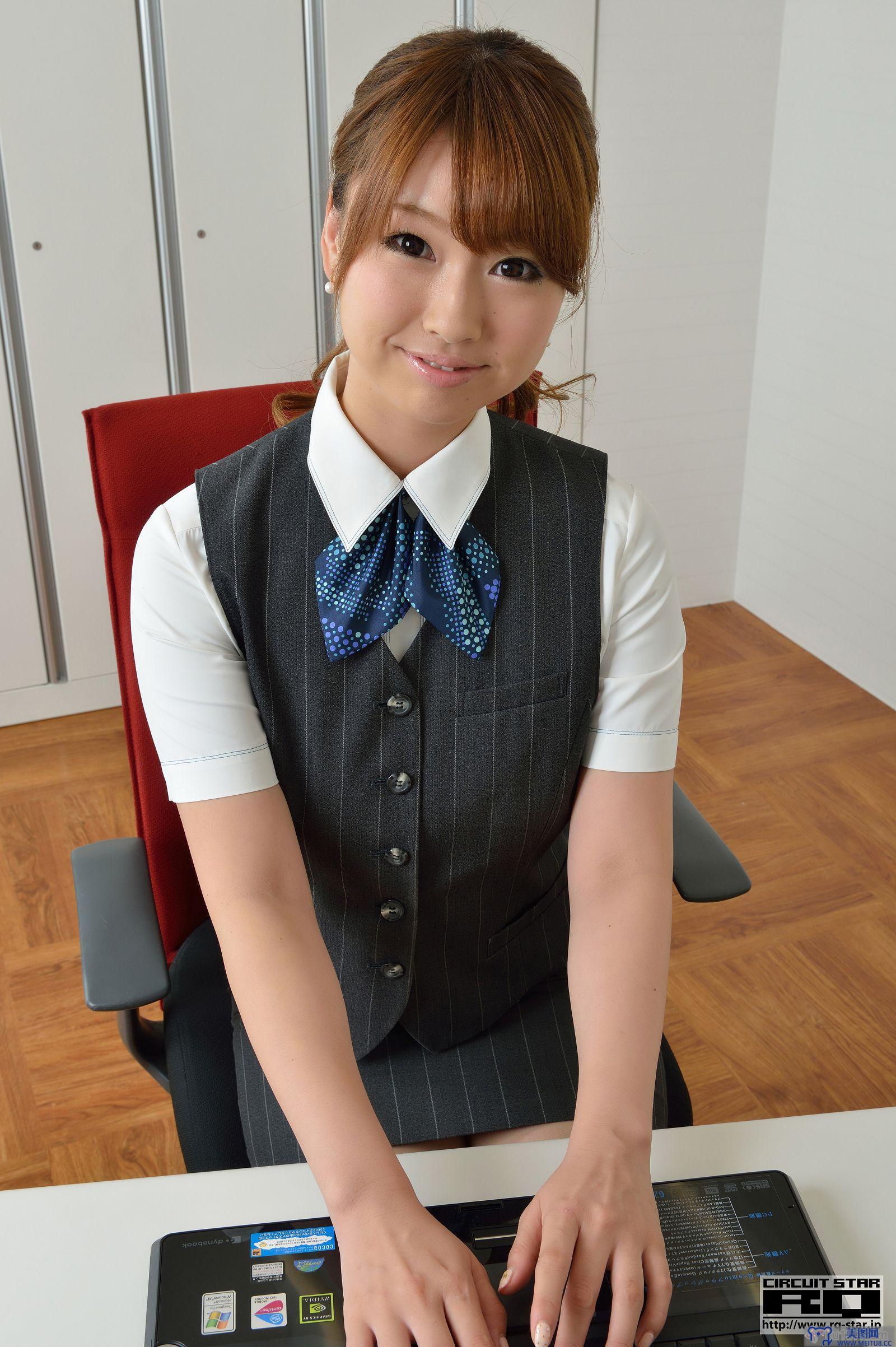 [RQ-STAR美女] NO.00700 Chinatsu Sasaki 佐々木千夏 Office Lady