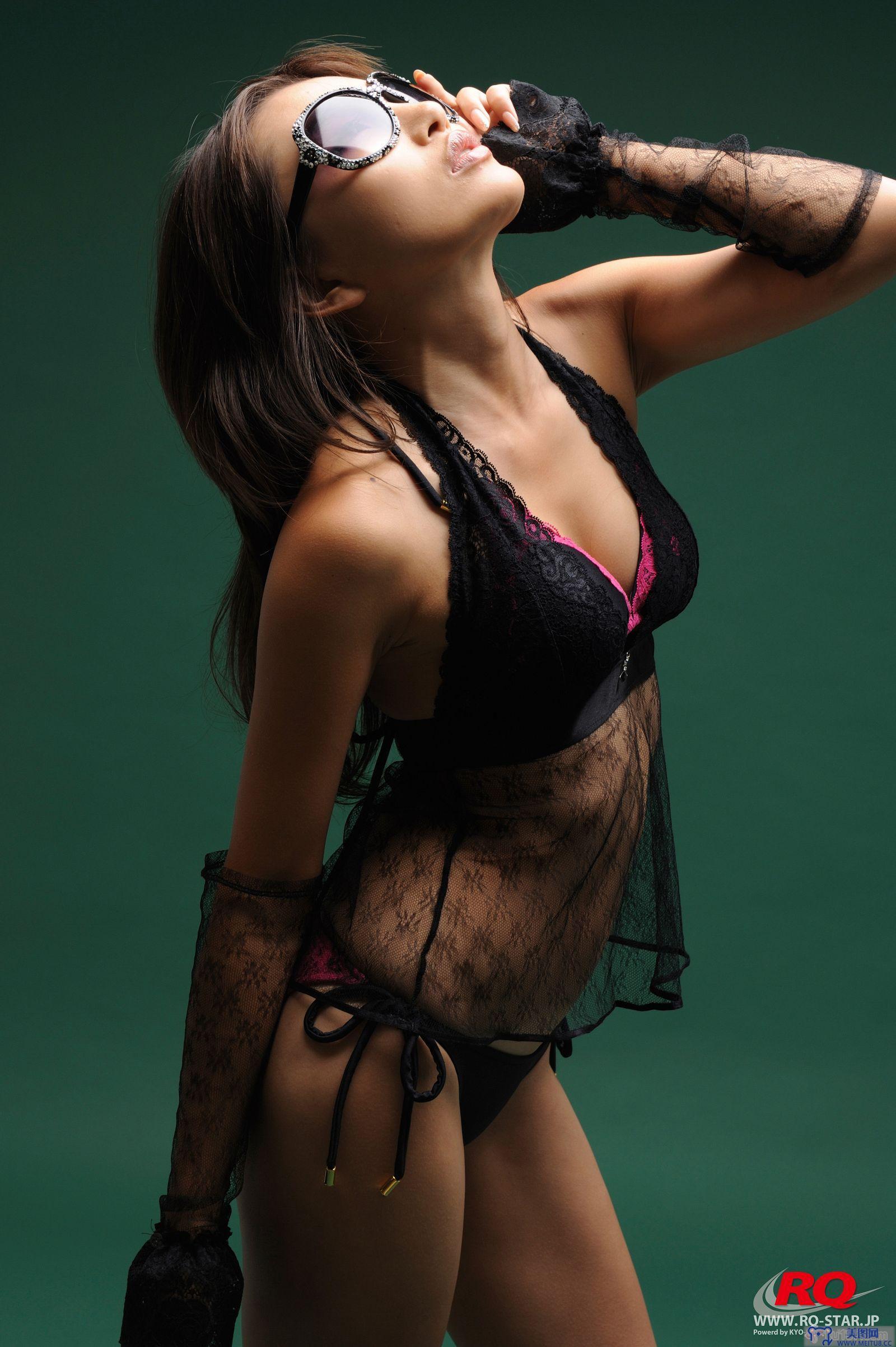 [RQ-STAR美女] NO.0079 Chie Yamauchi 山內智恵 Swim Suits - Black