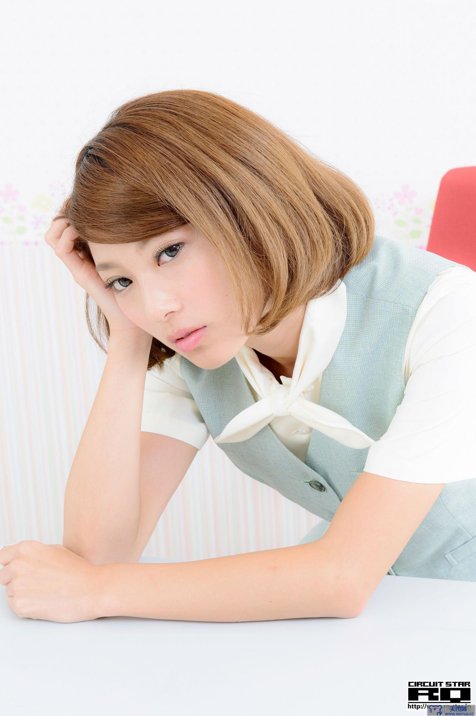 [RQ-STAR美女] NO.00963 Yoshika Tsujii 辻井美香 Office Lady