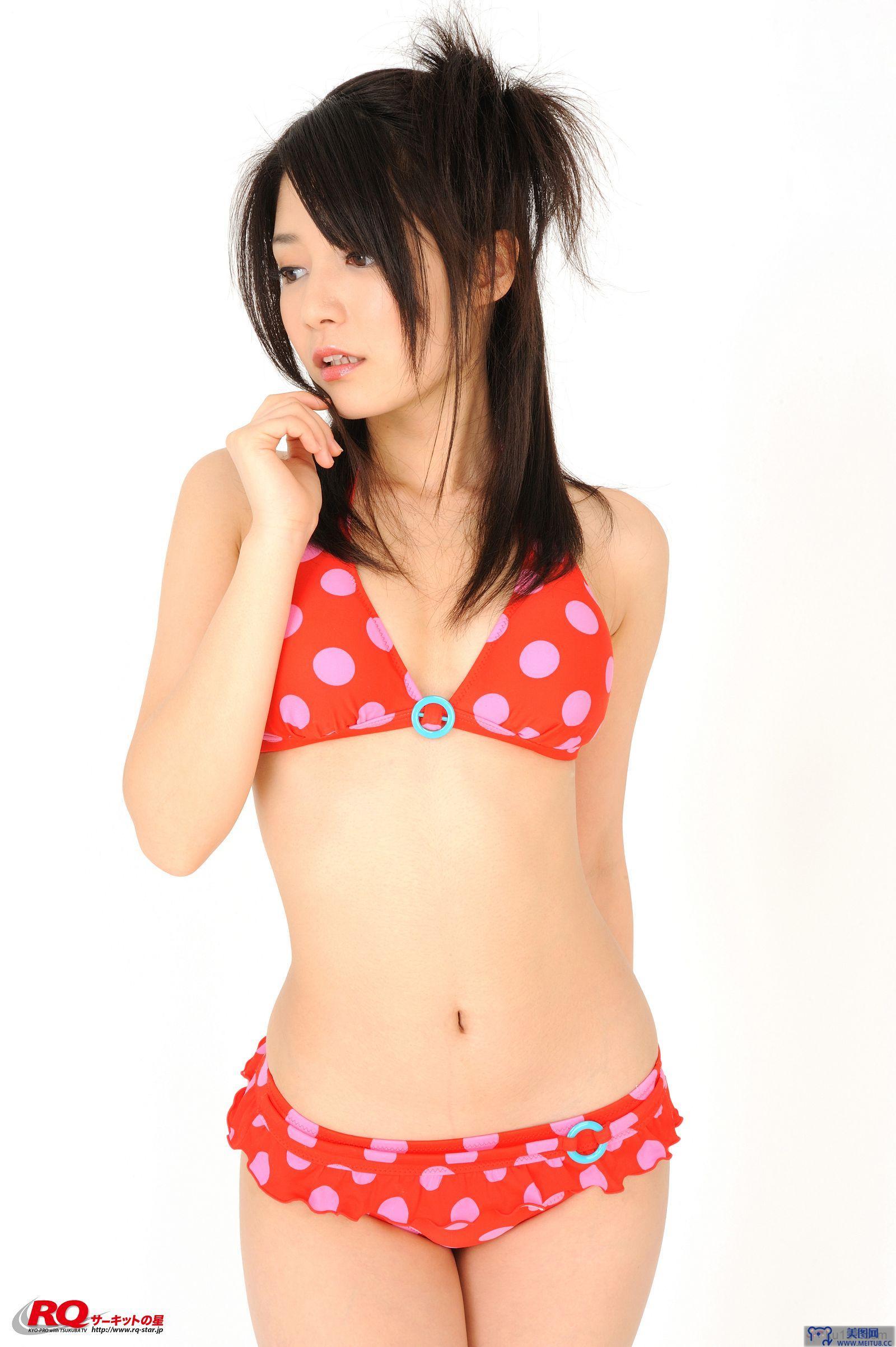 [RQ-STAR美女] NO.0105 Hitomi Furusaki 古崎瞳 Swim Suits – Red