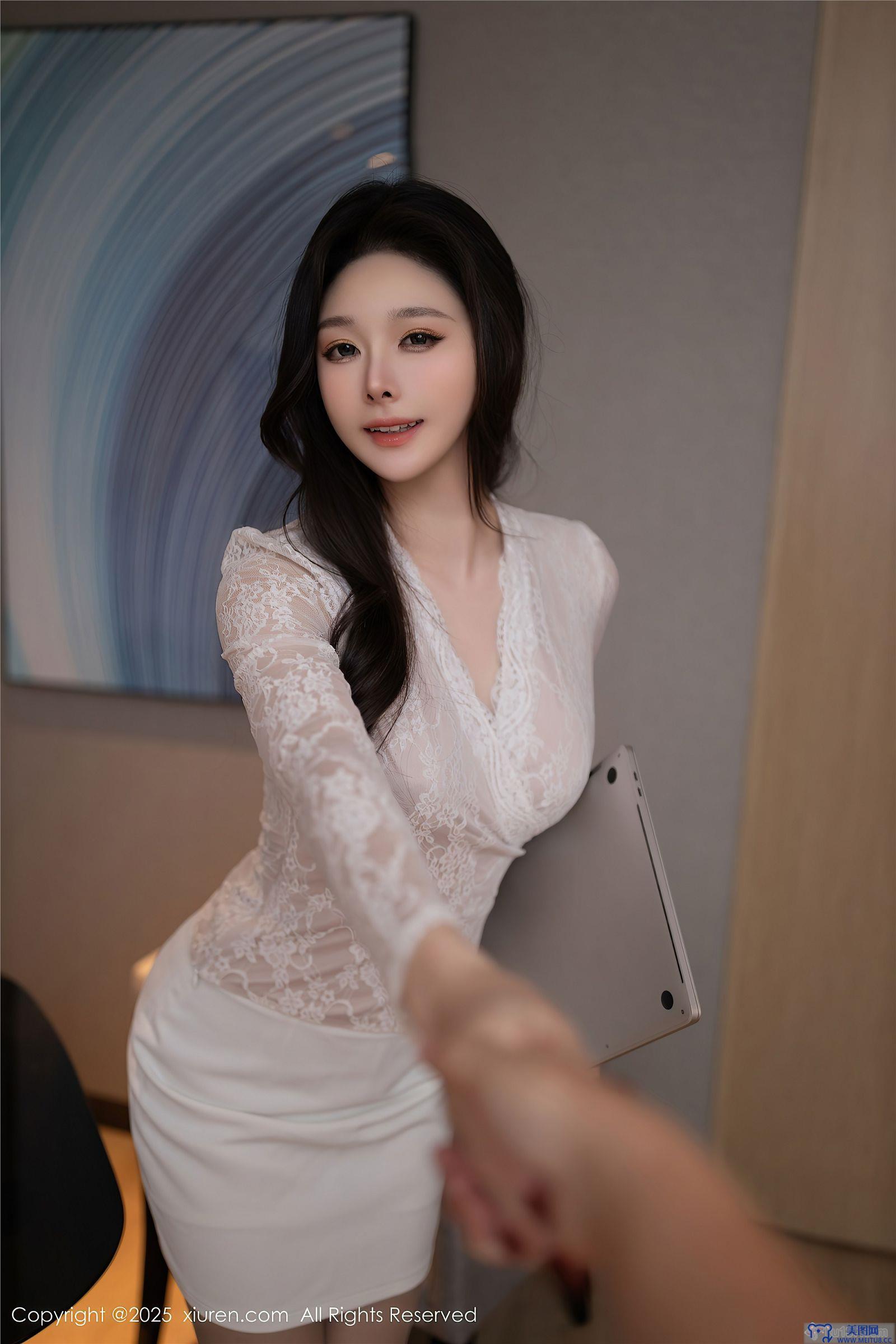 [秀人XIUREN] 2025.04.11 NO.10143 小逗逗