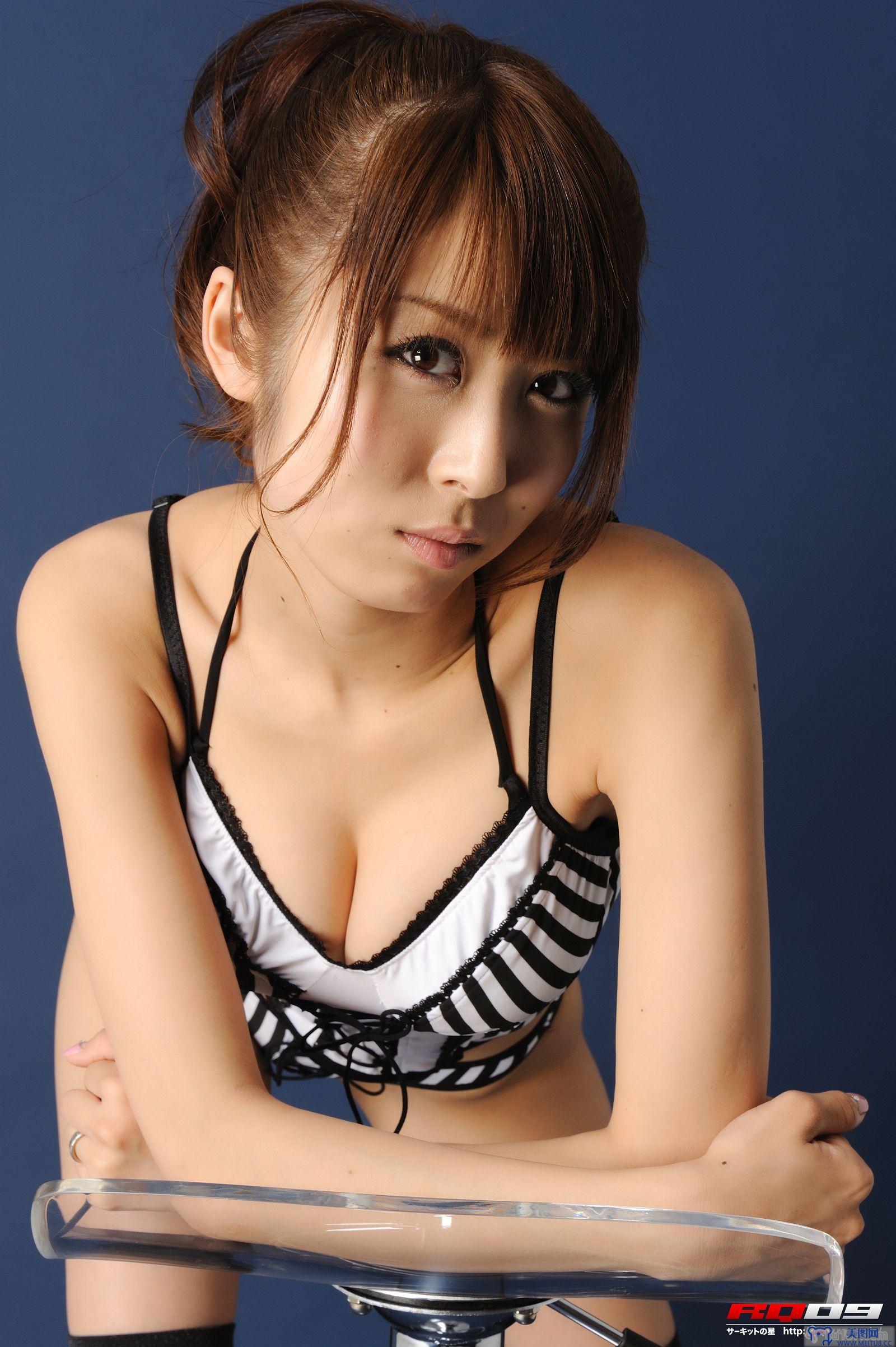 [RQ-STAR美女] NO.0134 Saori Agatsuma 我妻さおり Swim Suits – Black x White