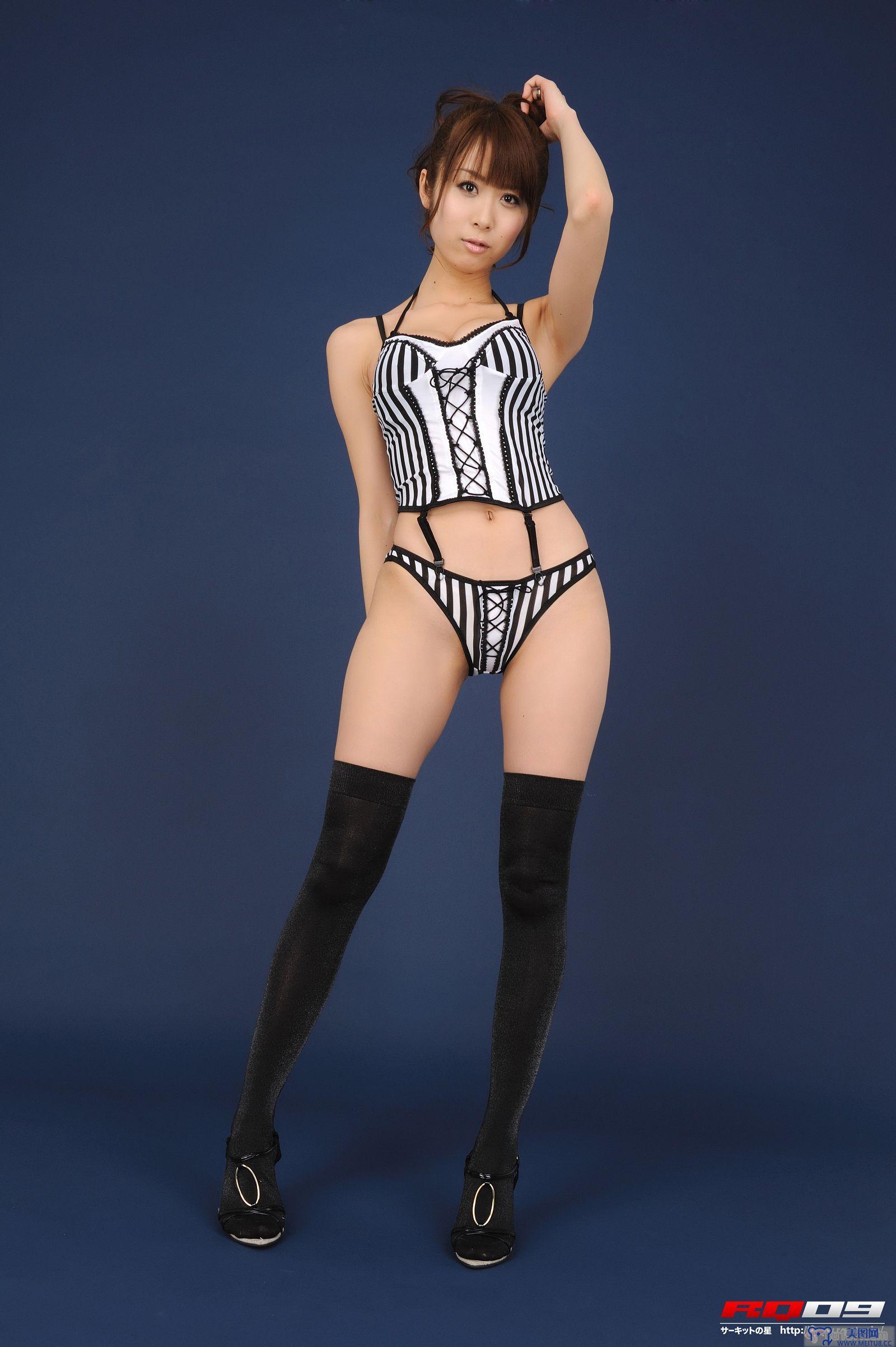 [RQ-STAR美女] NO.0134 Saori Agatsuma 我妻さおり Swim Suits – Black x White