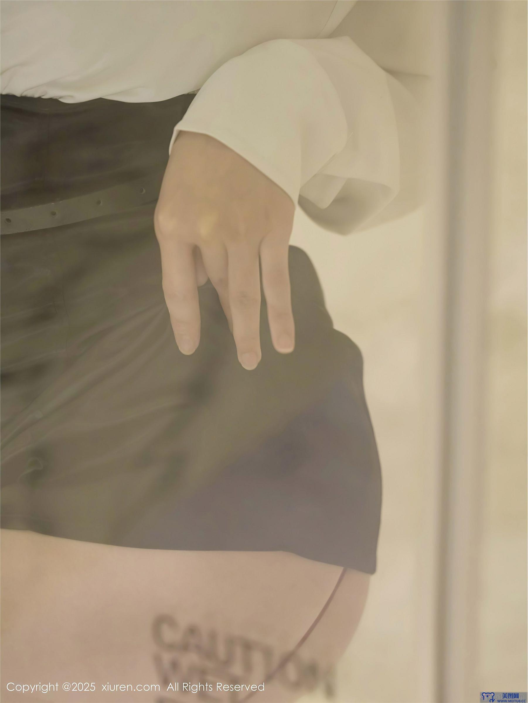 [秀人XIUREN] 2025.04.14 NO.10145 娅轩ELVA