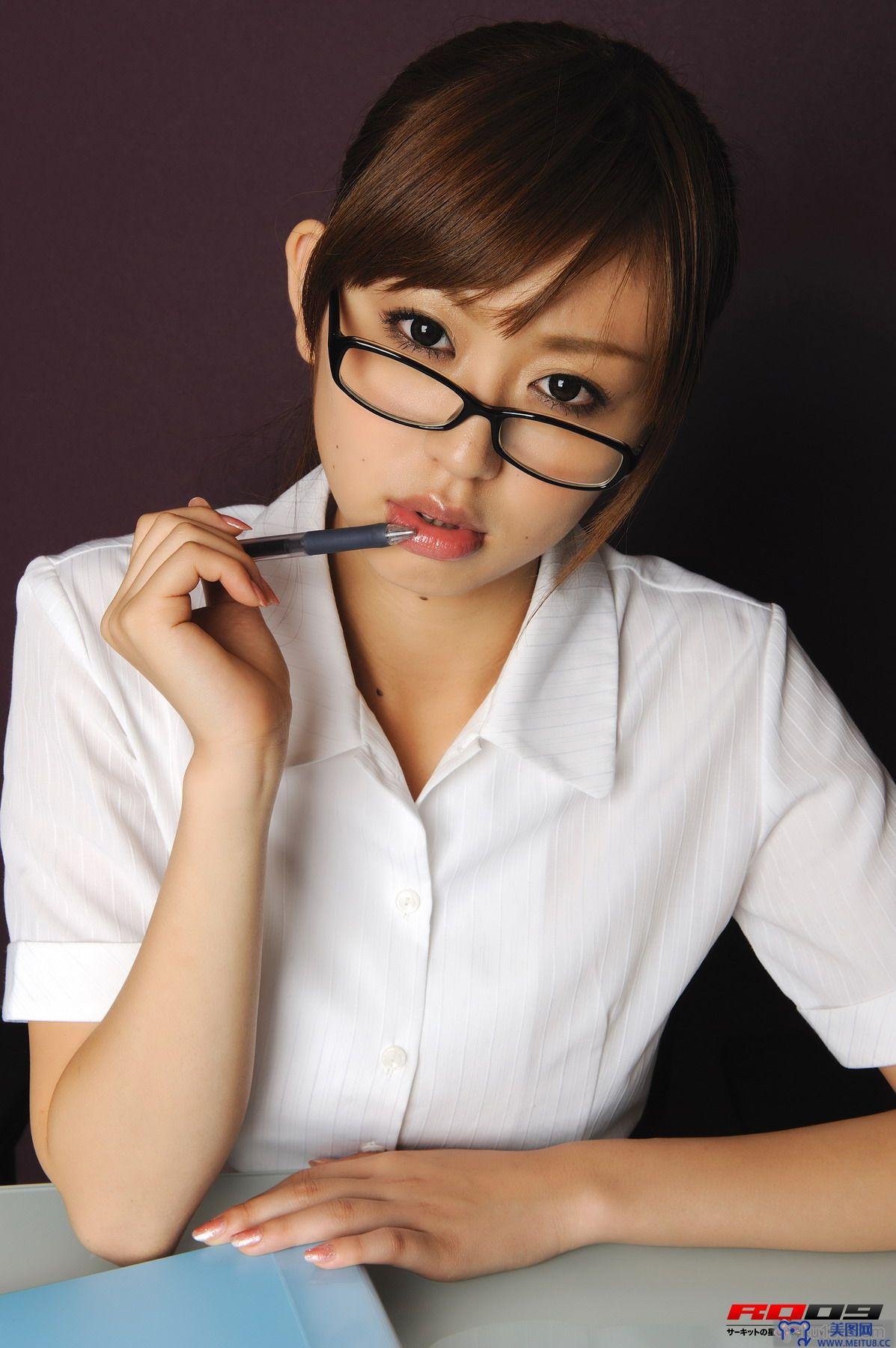 [RQ-STAR美女] NO.0202 Natsumi Senaga 瀬長奈津実 Office Lady