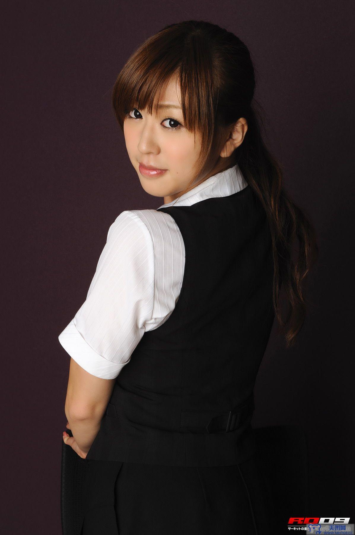 [RQ-STAR美女] NO.0202 Natsumi Senaga 瀬長奈津実 Office Lady