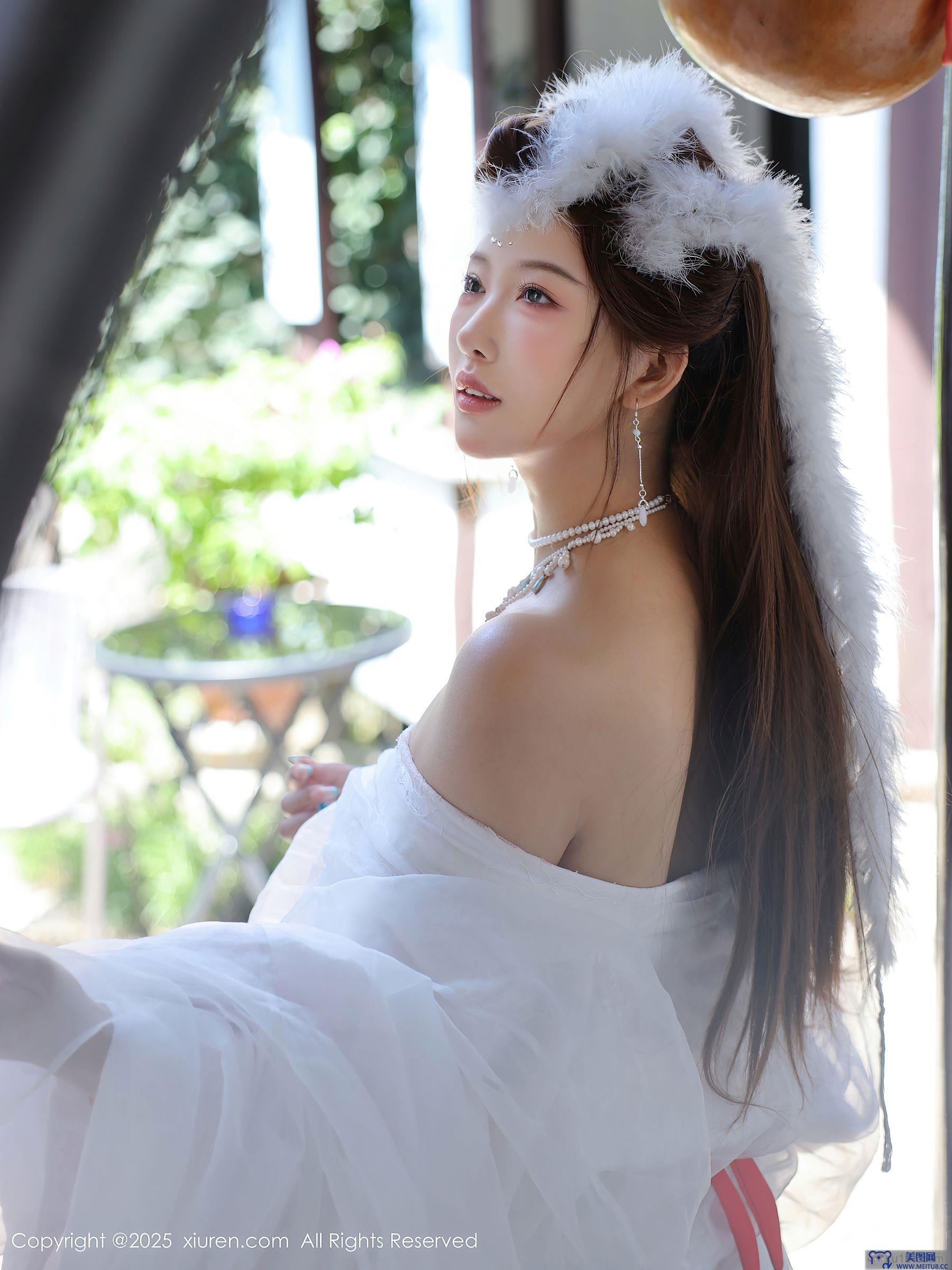 [秀人XIUREN] 2025.10.09 NO.10843 金允希Yuki