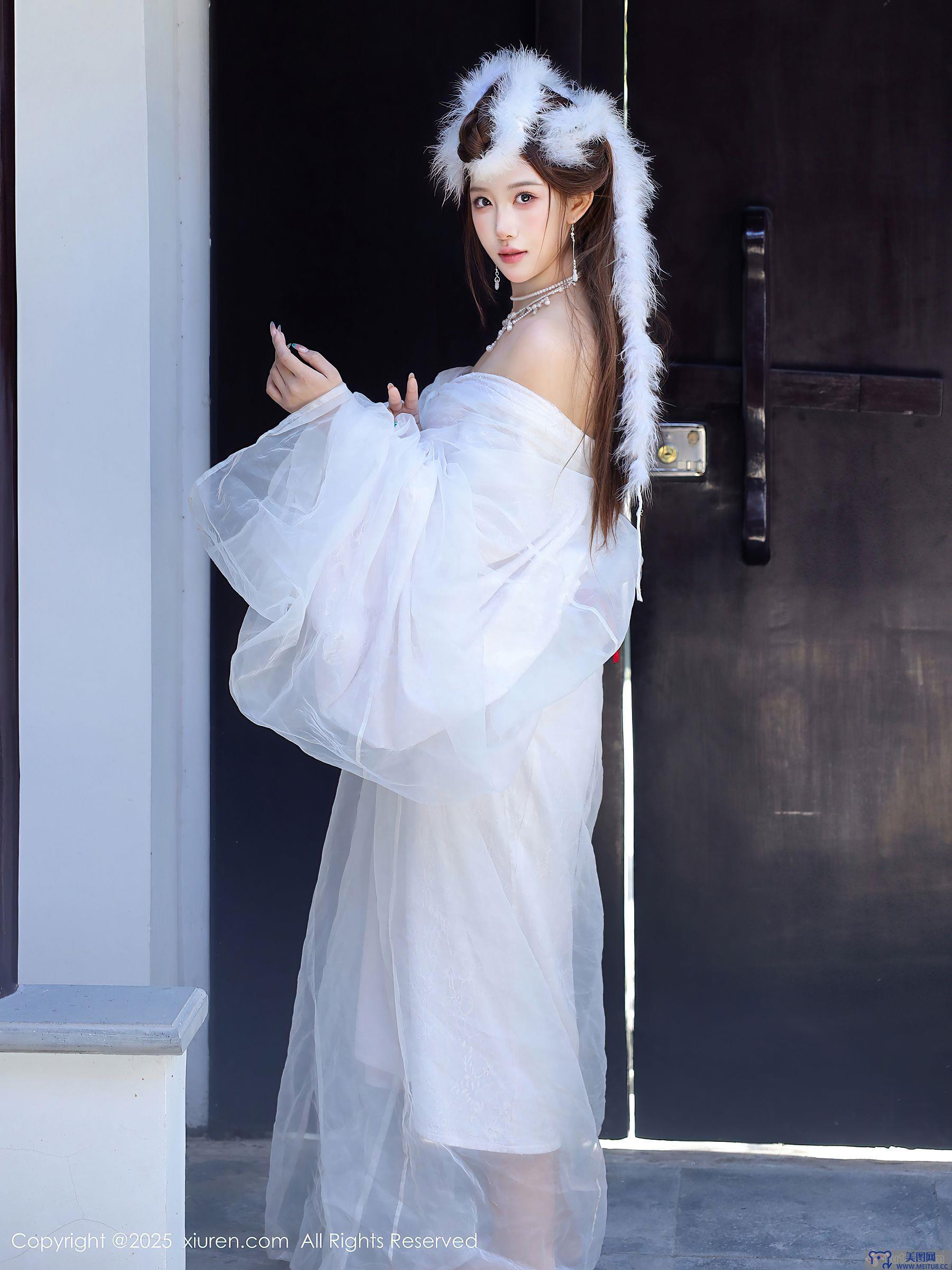 [秀人XIUREN] 2025.10.09 NO.10843 金允希Yuki