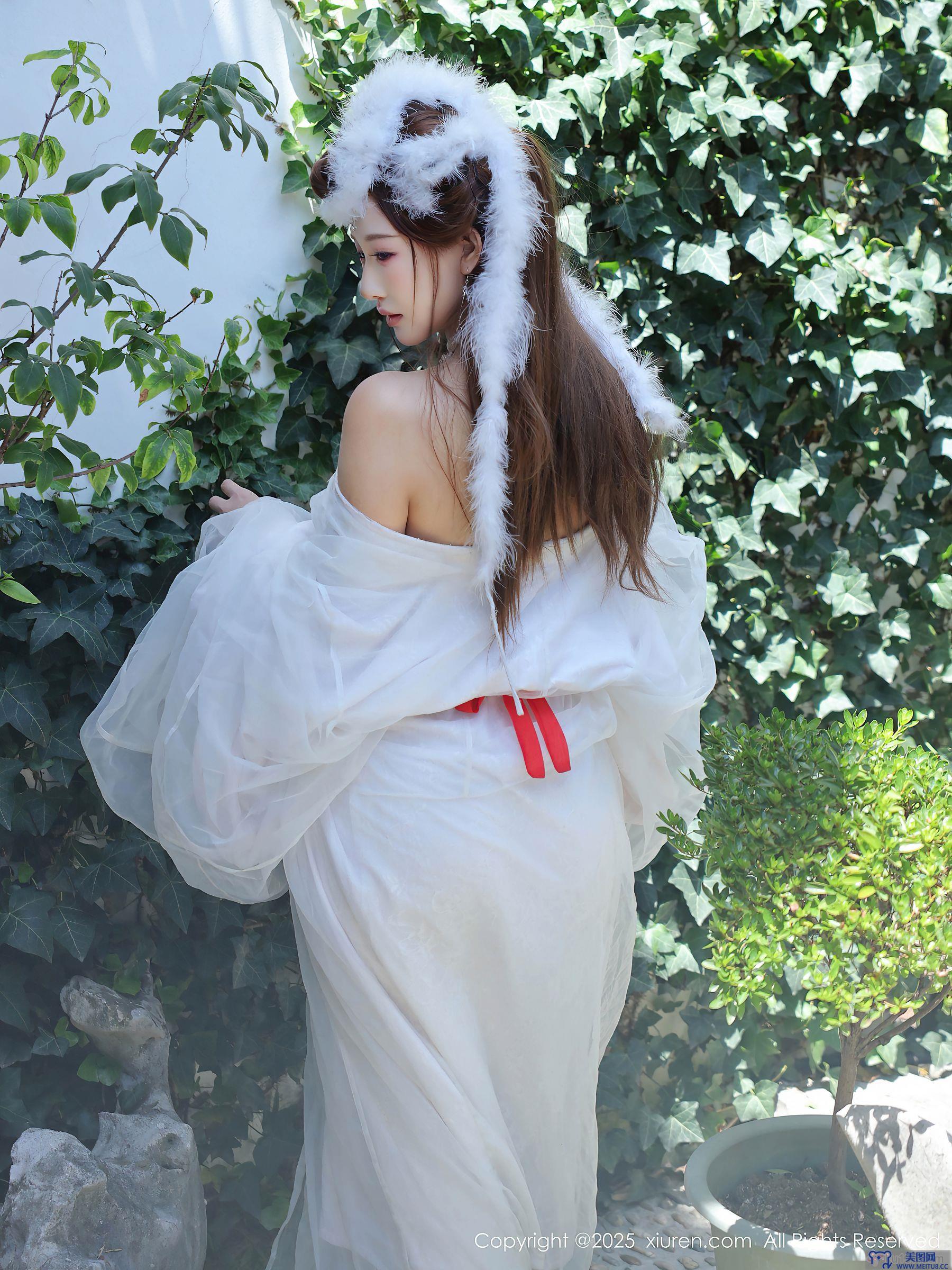 [秀人XIUREN] 2025.10.09 NO.10843 金允希Yuki