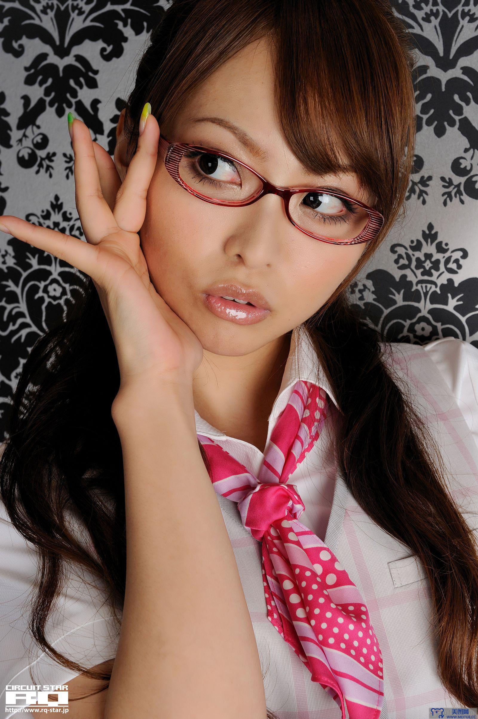 [RQ-STAR美女] NO.0321 Momoka Narushima 成島桃香 Office Lady