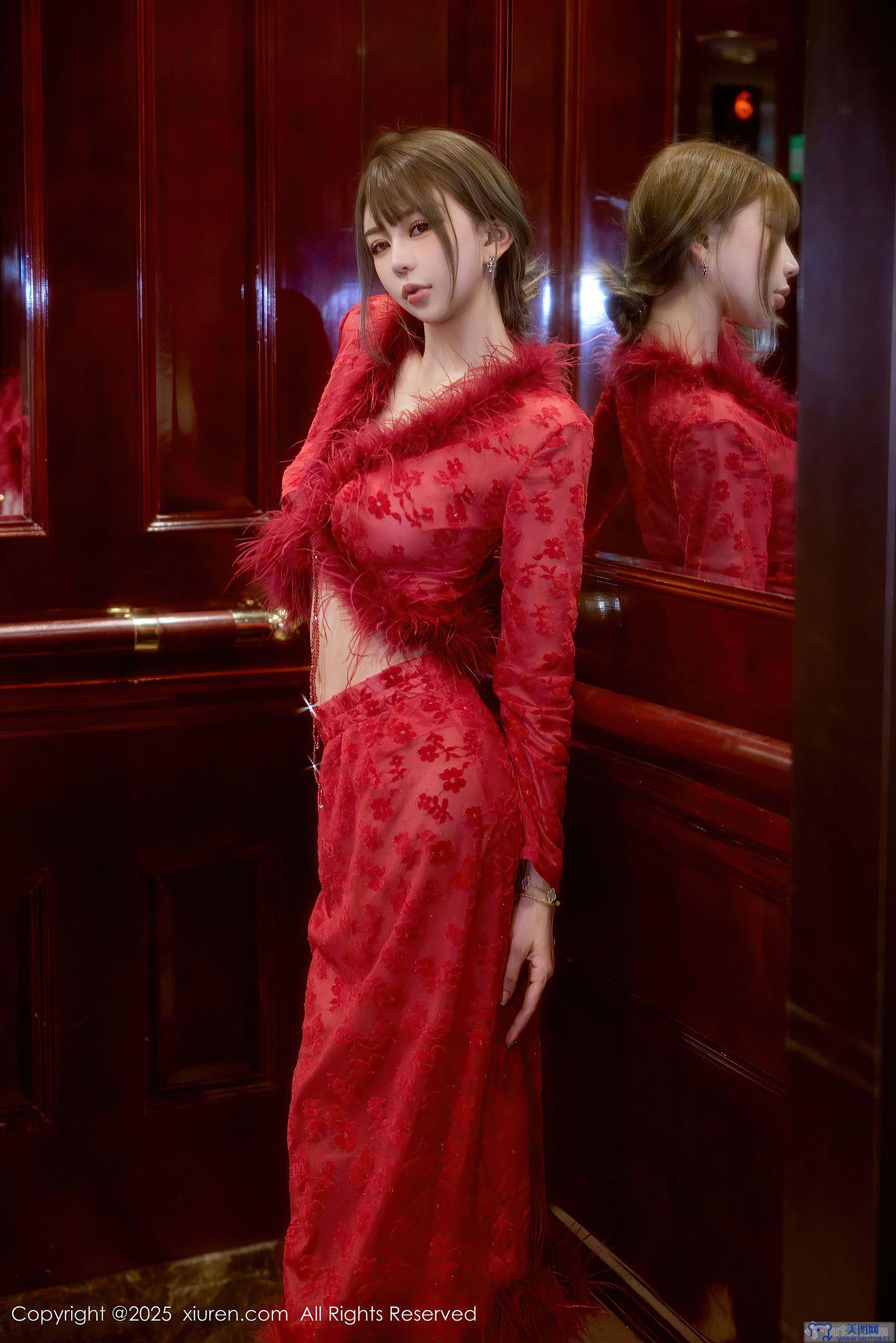 [秀人XIUREN] 2025.10.10 NO.10848 Zoe柚柚