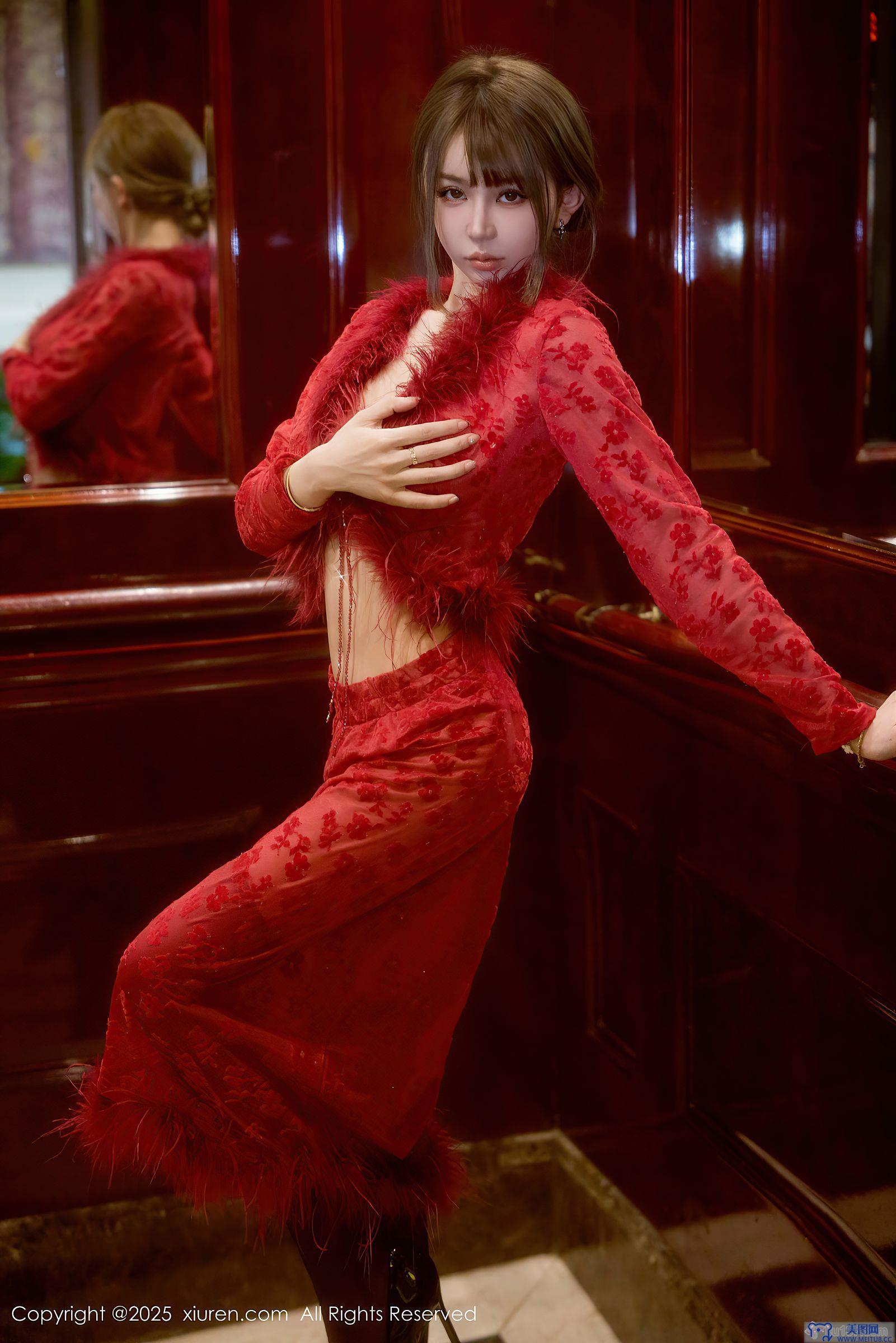 [秀人XIUREN] 2025.10.10 NO.10848 Zoe柚柚