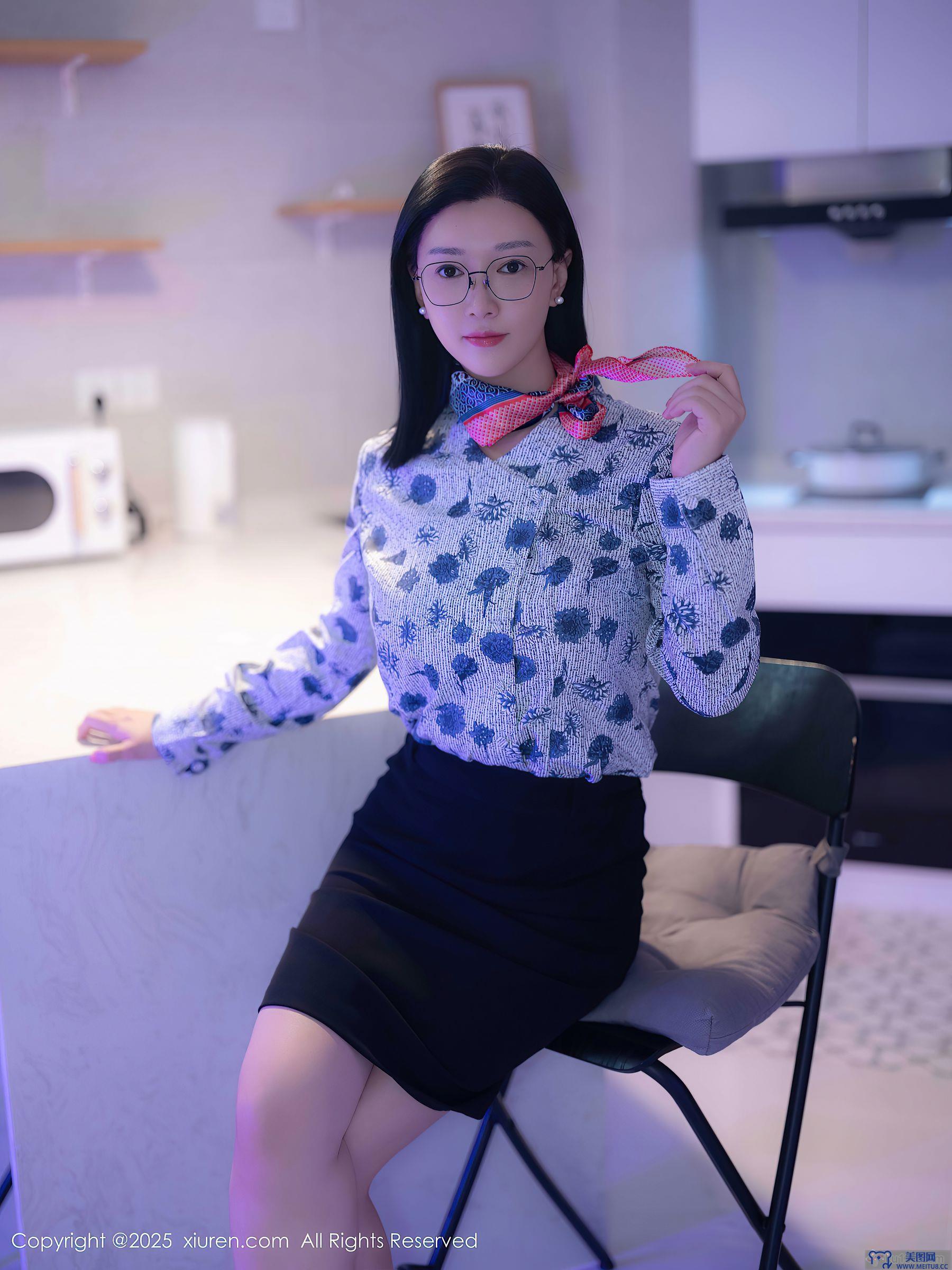 [秀人XIUREN] 2025.10.14 NO.10866 雅茹老师