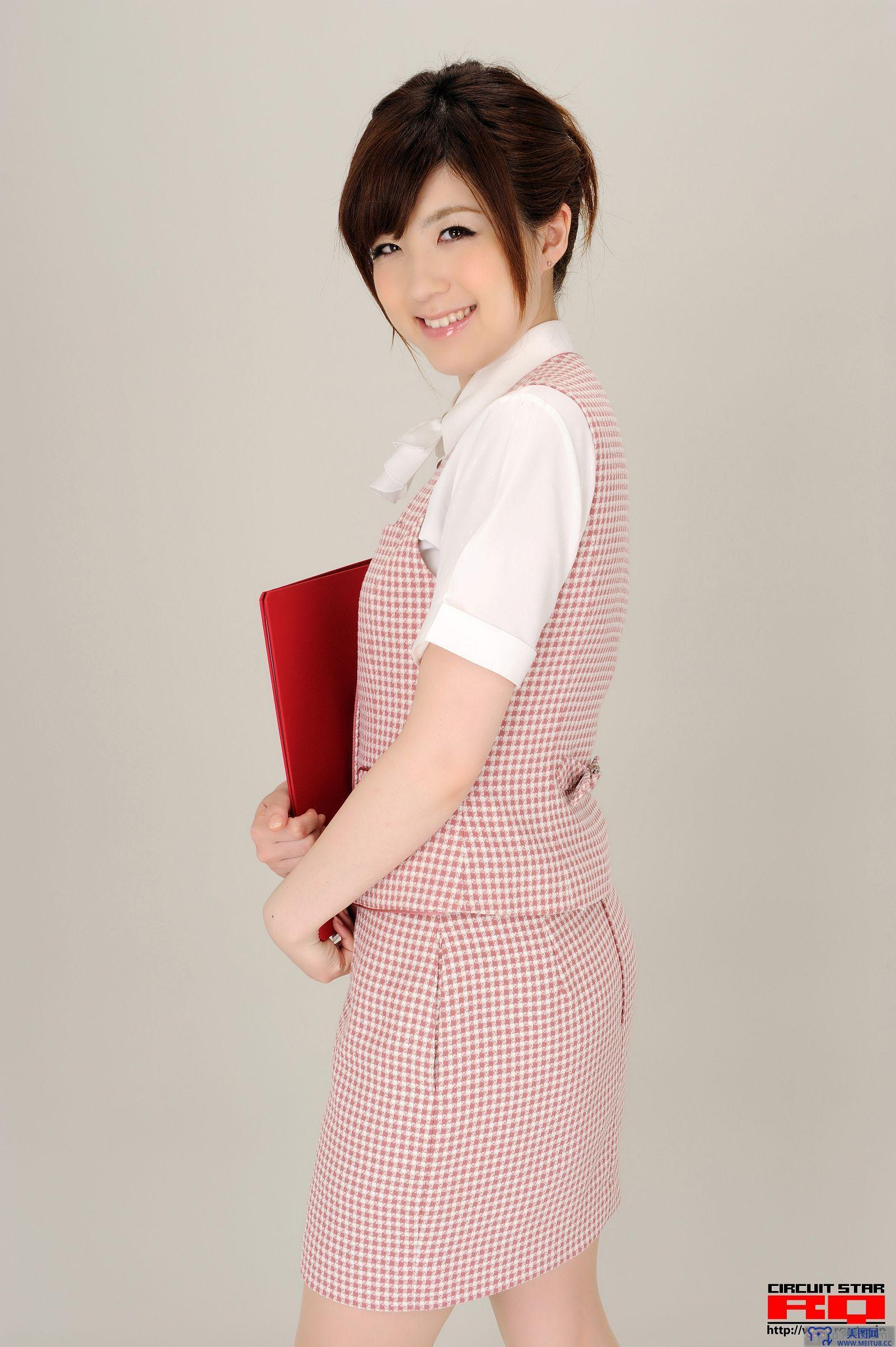 [RQ-STAR美女] NO.0365 Yoshiho Araki 荒木よし穂 Office Lady