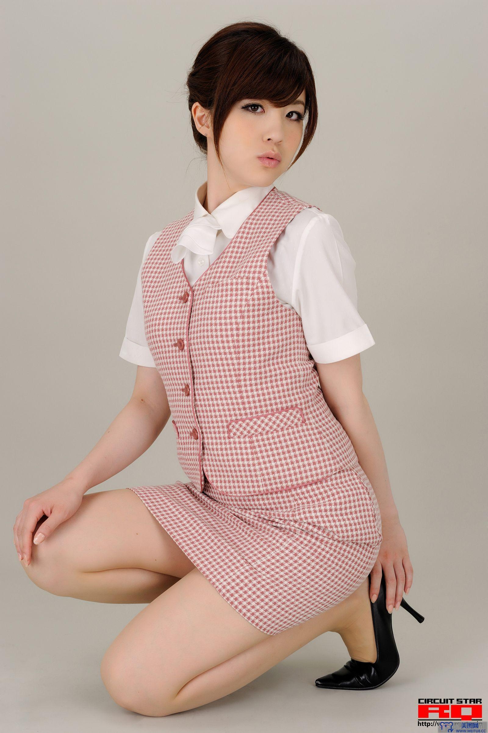 [RQ-STAR美女] NO.0365 Yoshiho Araki 荒木よし穂 Office Lady