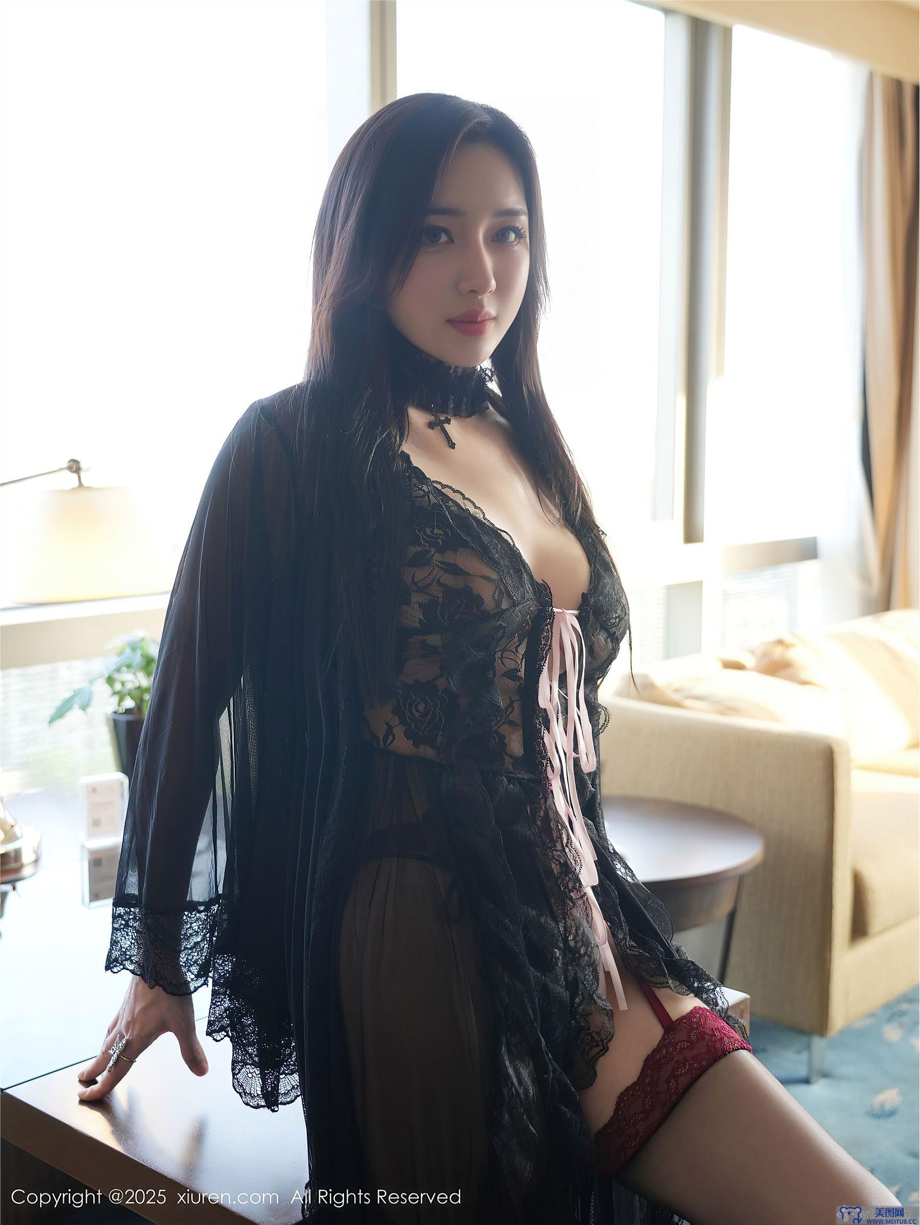 [秀人XIUREN] 2025.07.01 NO.10490 苏一诺