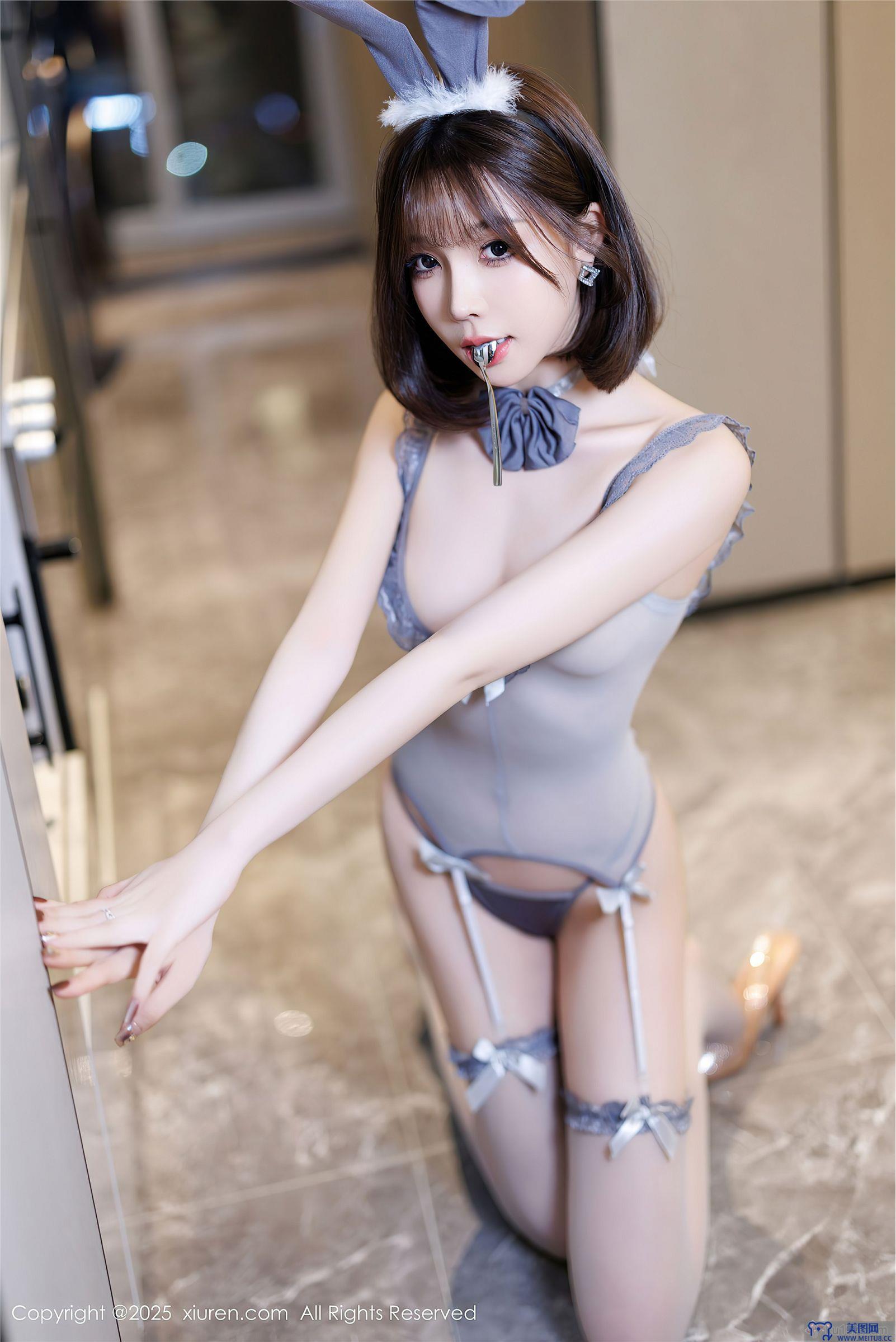 [秀人XIUREN] 2025.01.23 NO.9805 徐莉芝Booty