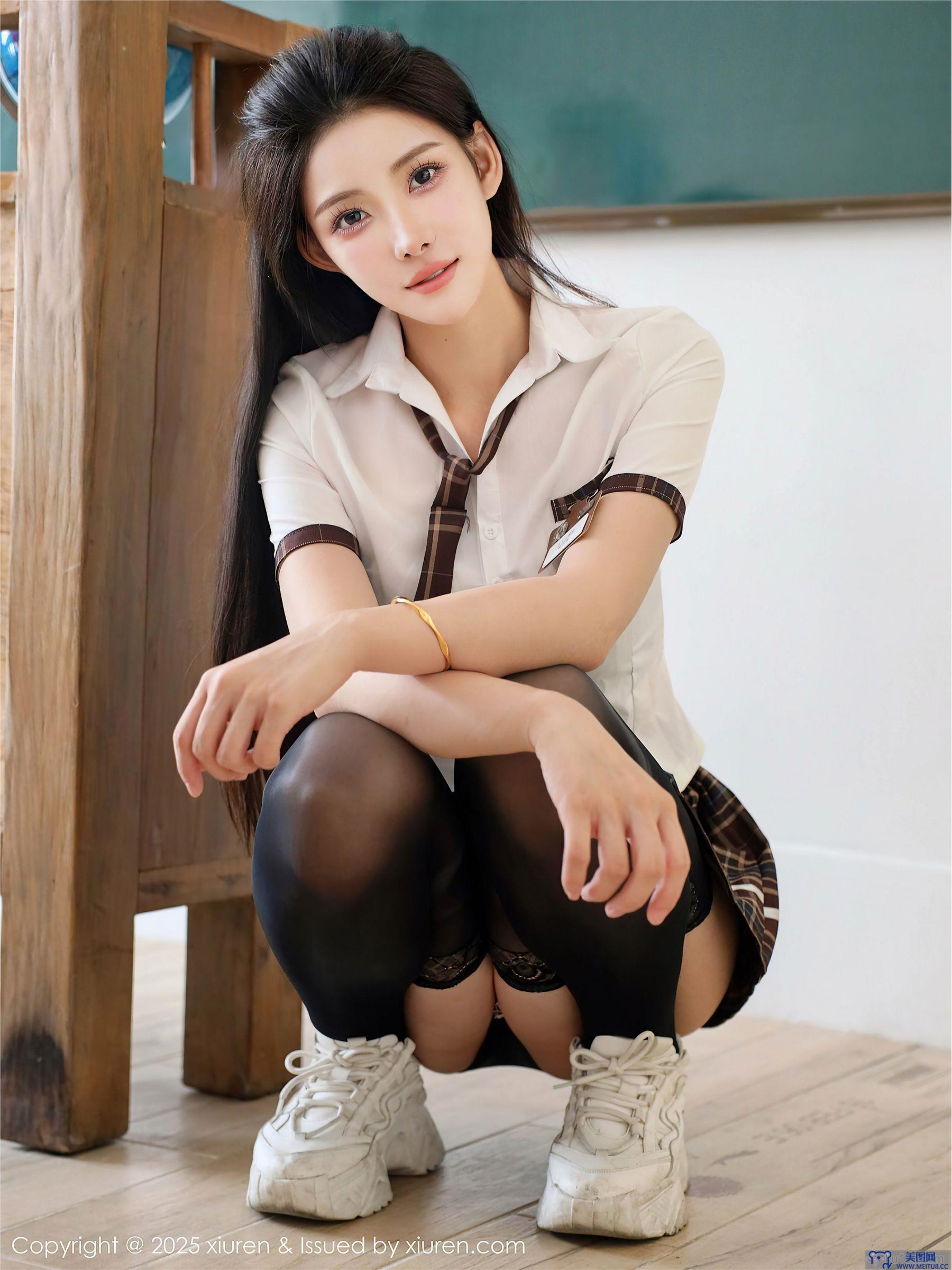 [秀人XIUREN] 2025.07.04 NO.10512 梨霜儿