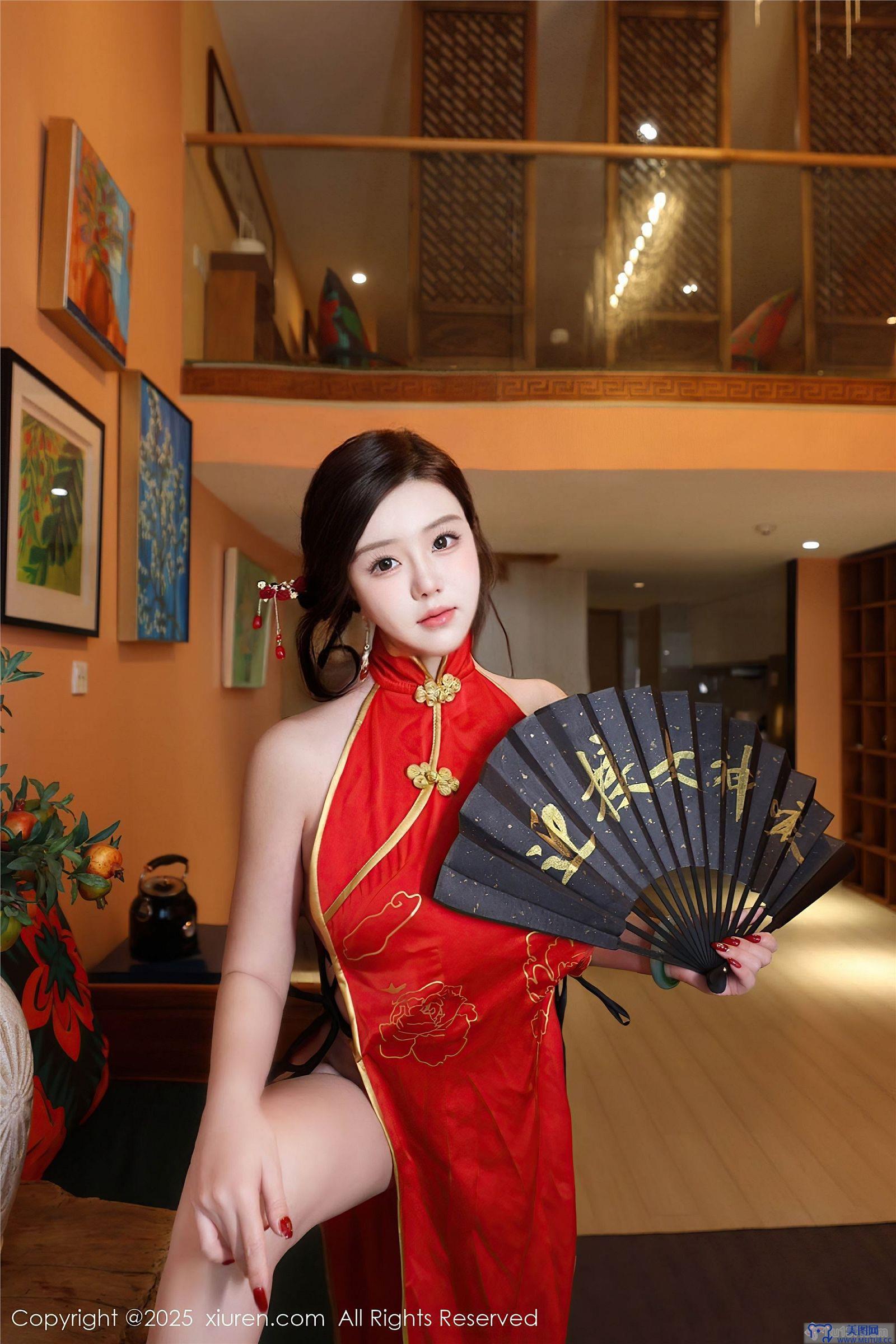 [秀人XIUREN] 2025.01.26 NO.9834 小薯条nienie