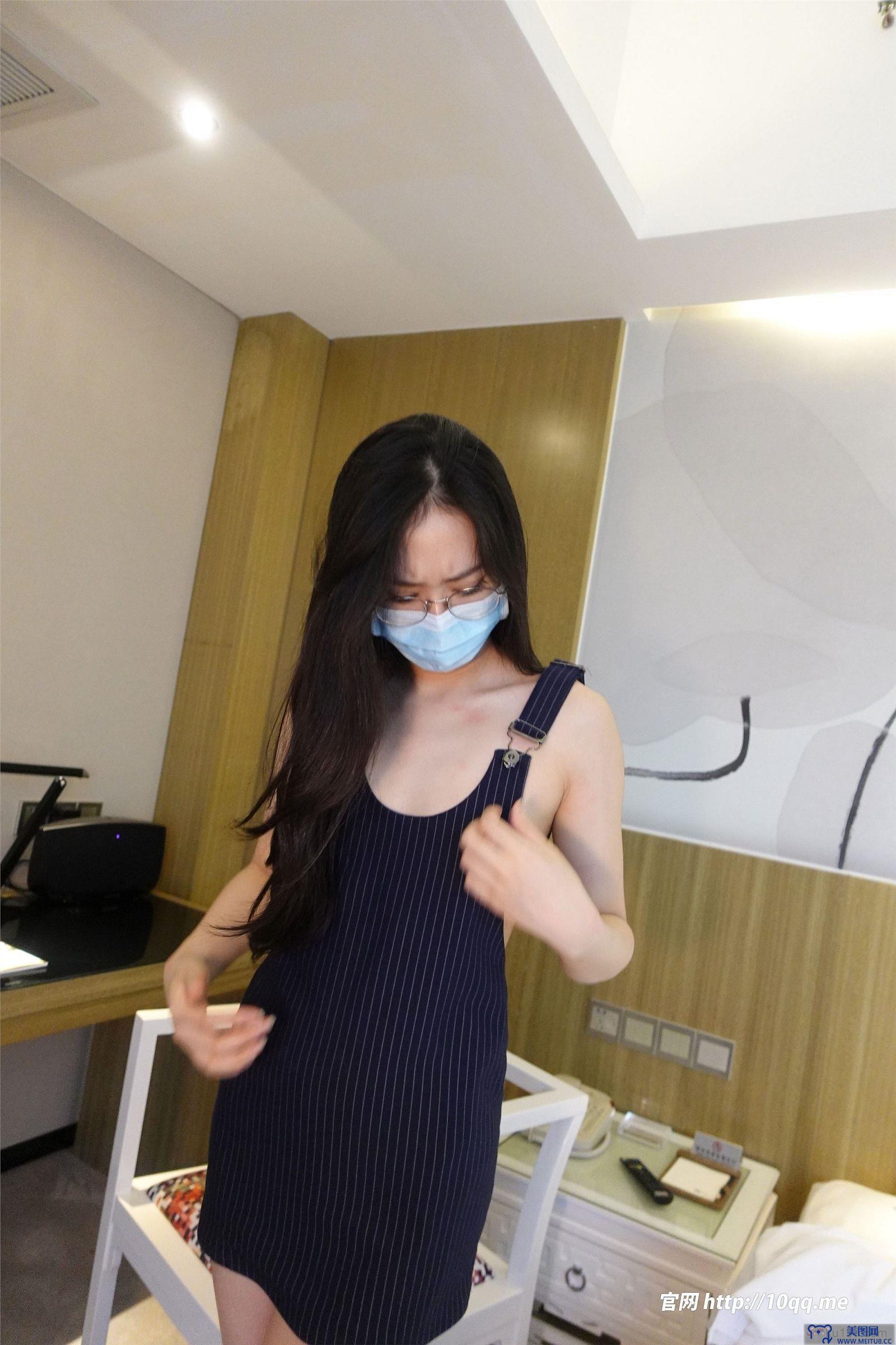 [ROSI美女图]口罩系列 2022.11.12 NO.2344
