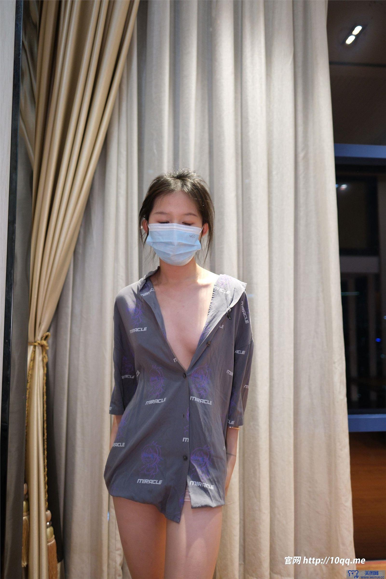 [ROSI美女图]口罩系列 2024.01.14 NO.2772