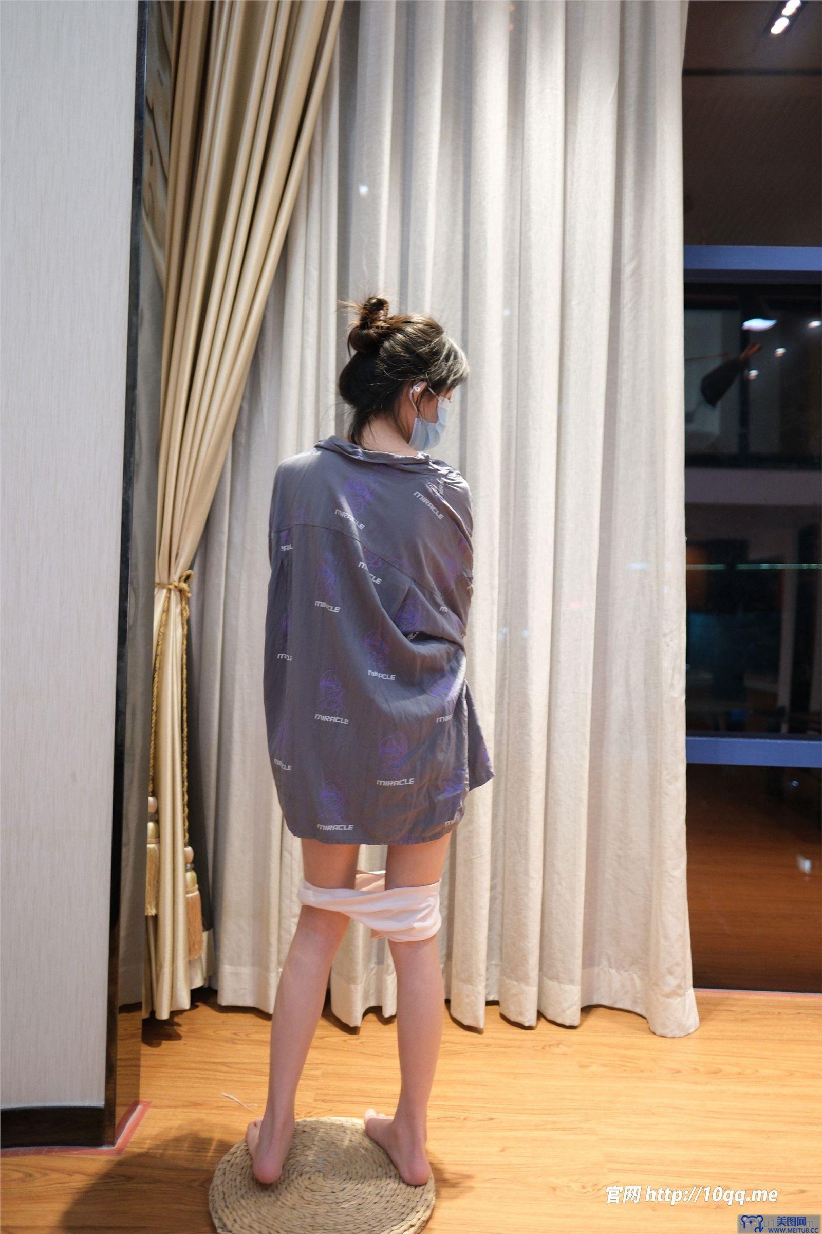 [ROSI美女图]口罩系列 2024.01.14 NO.2772