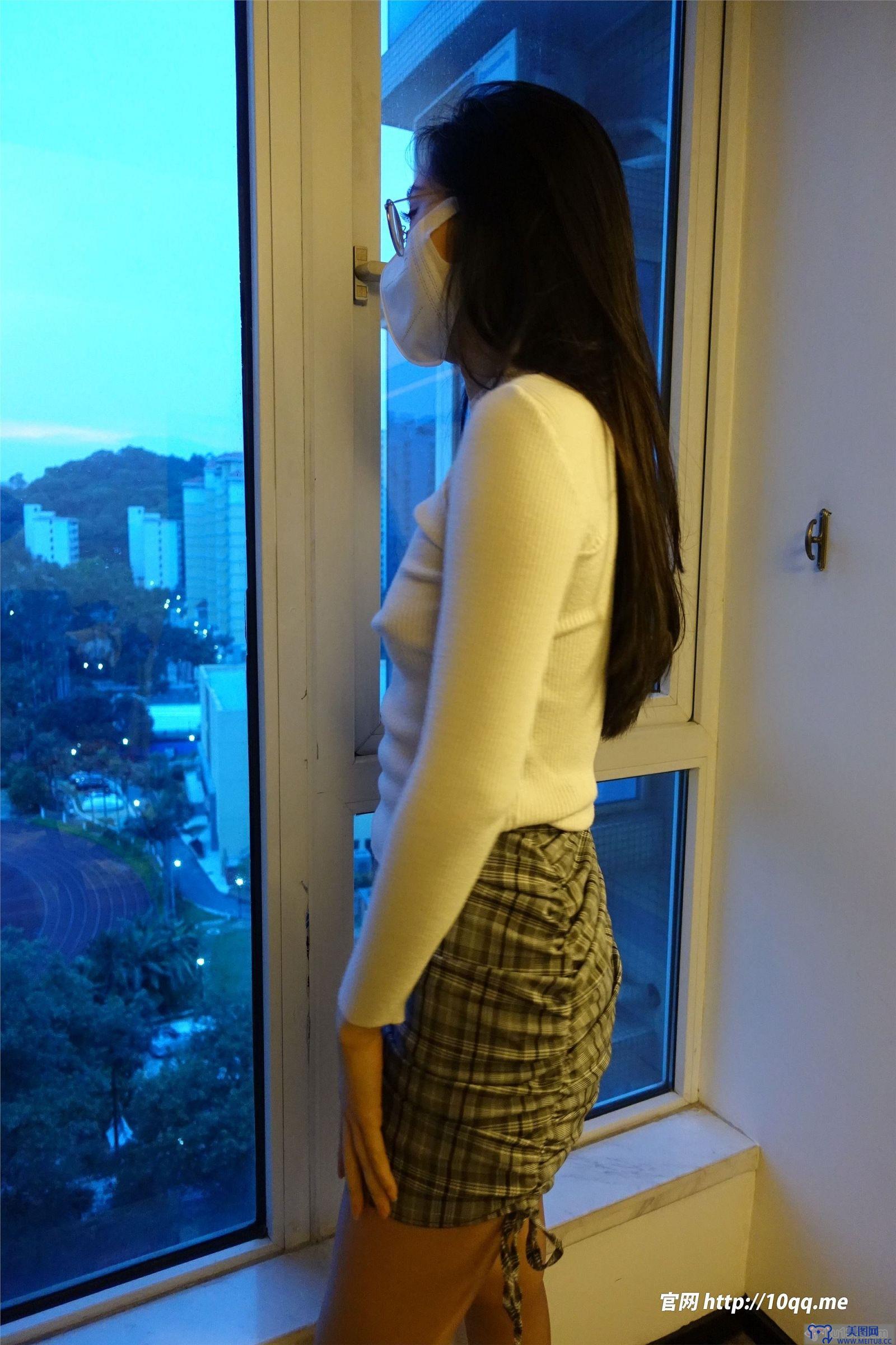 [ROSI美女图]口罩系列 2023.07.23 NO.2597