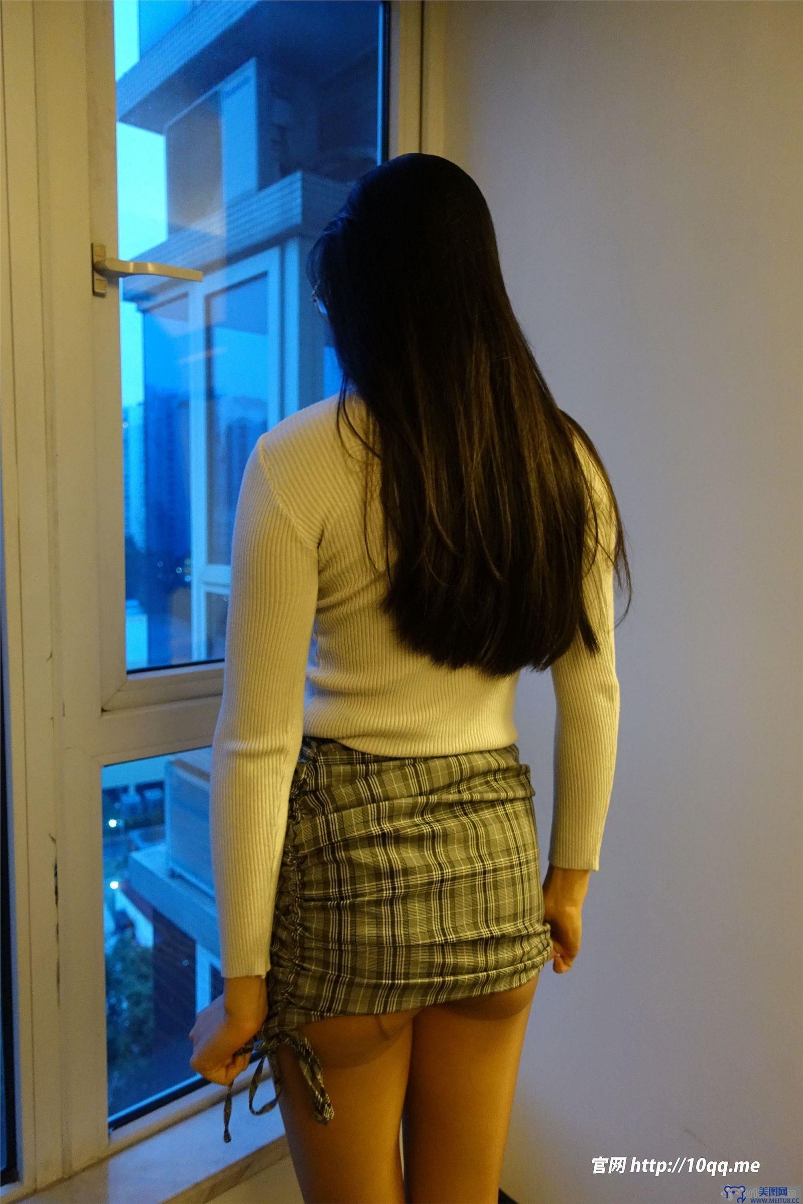 [ROSI美女图]口罩系列 2023.07.23 NO.2597