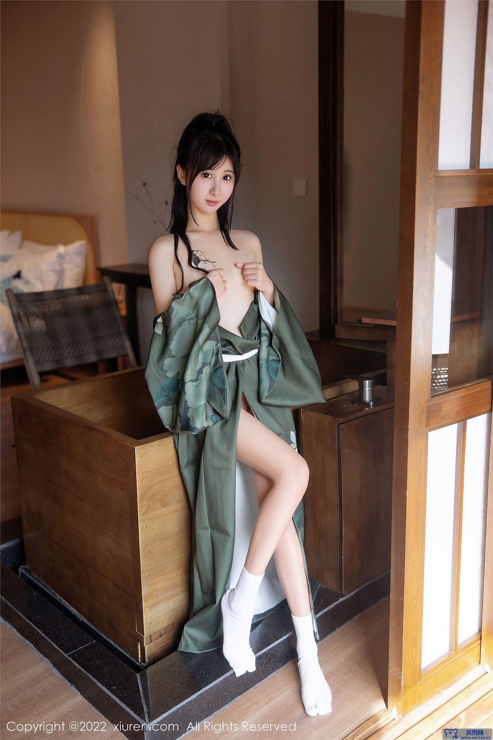 [秀人XIUREN] 2022.07.11 NO.5256 小果冻儿