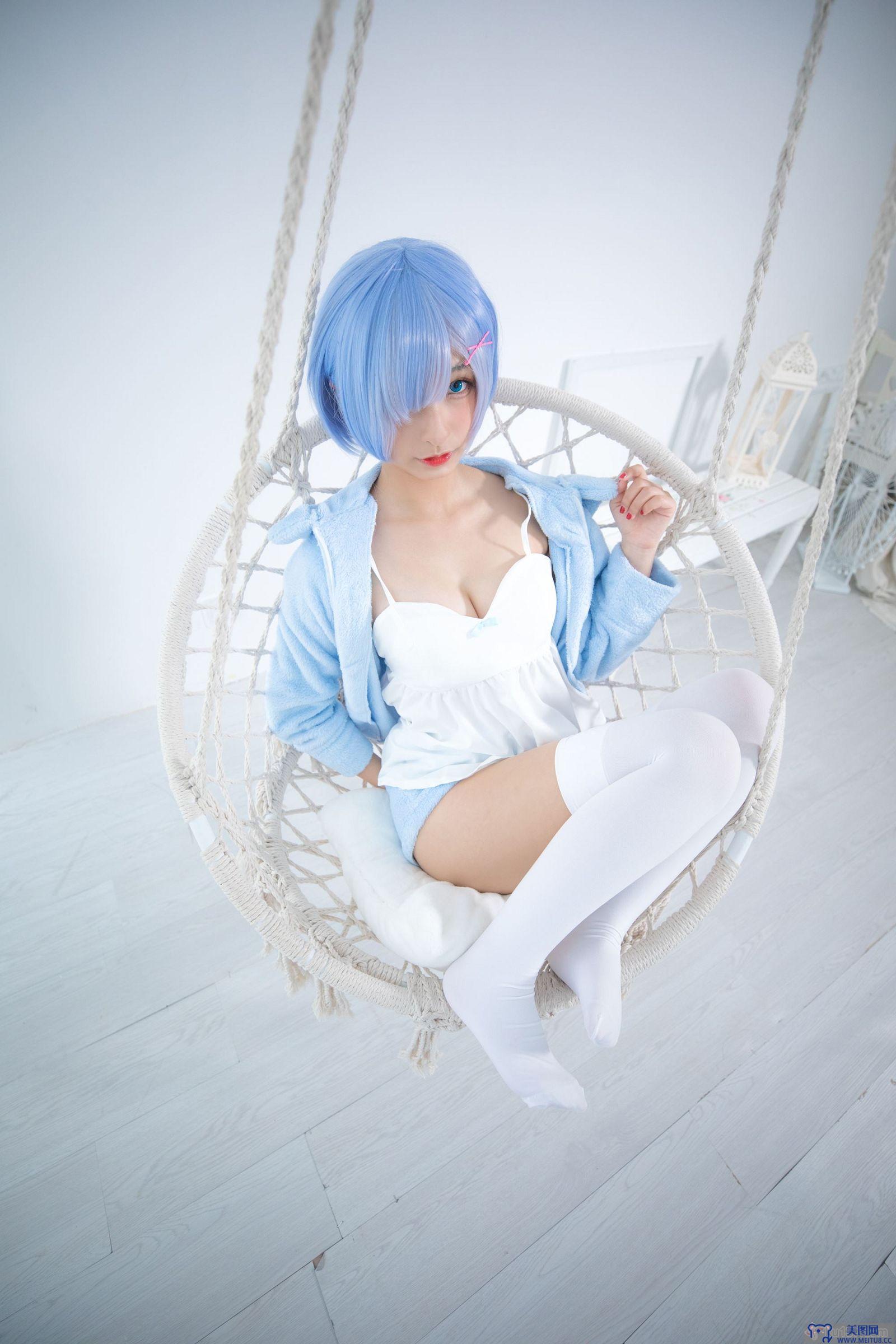 神楽坂真冬 - Re_Zero kara Hajimeru Isekai Seikatsu-rem