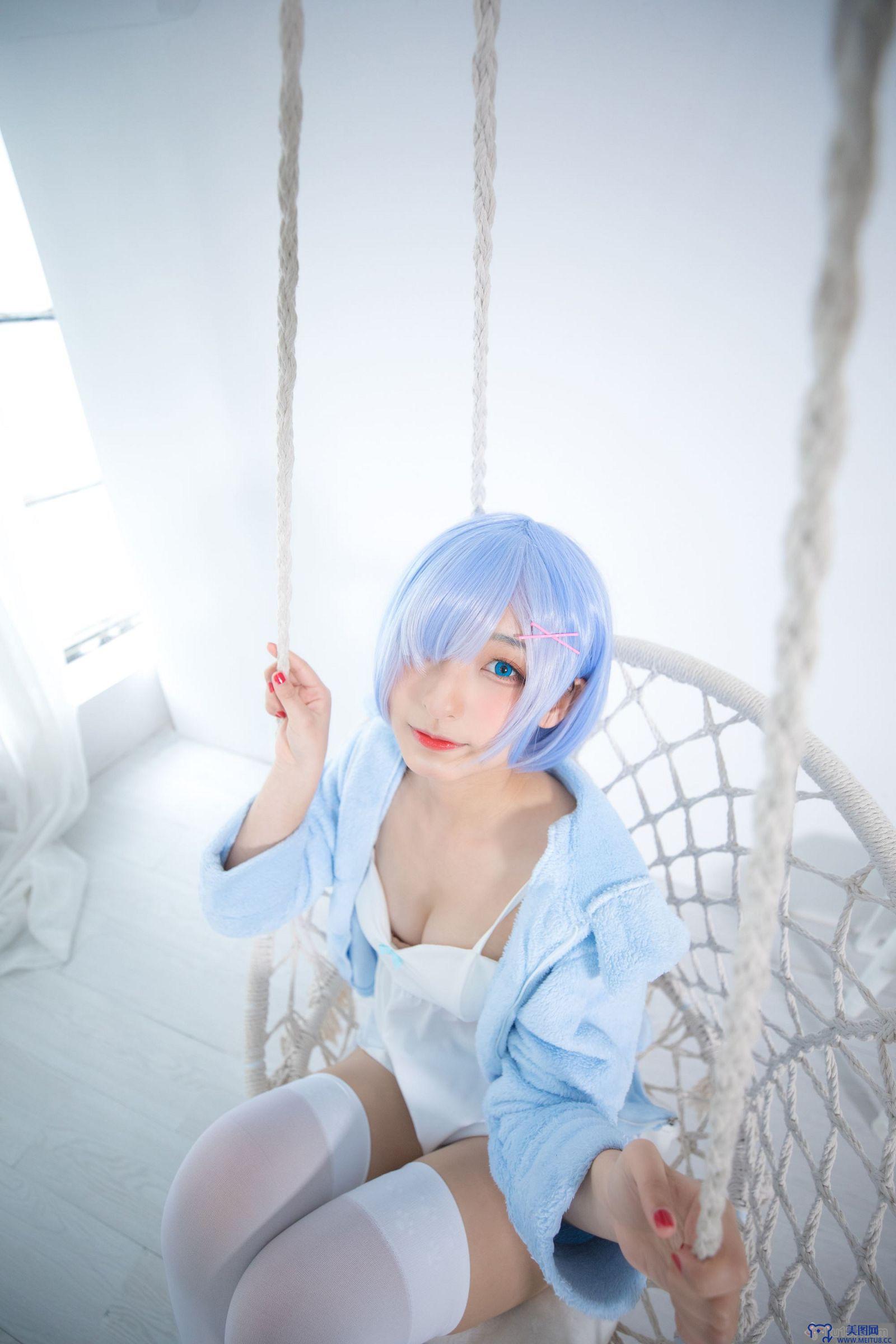 神楽坂真冬 - Re_Zero kara Hajimeru Isekai Seikatsu-rem