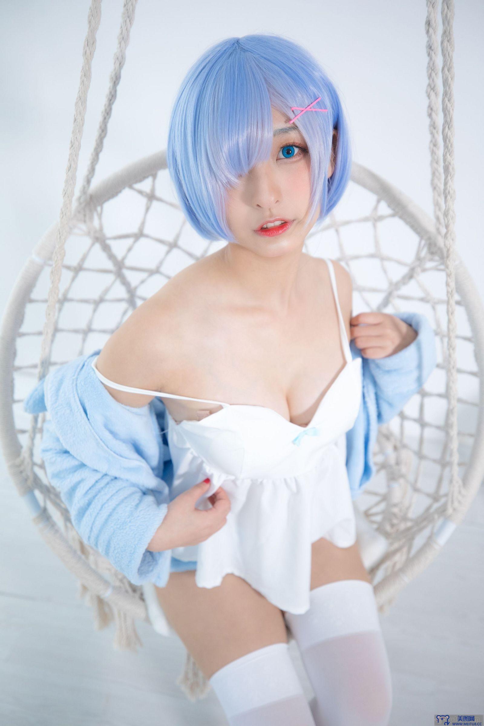 神楽坂真冬 - Re_Zero kara Hajimeru Isekai Seikatsu-rem