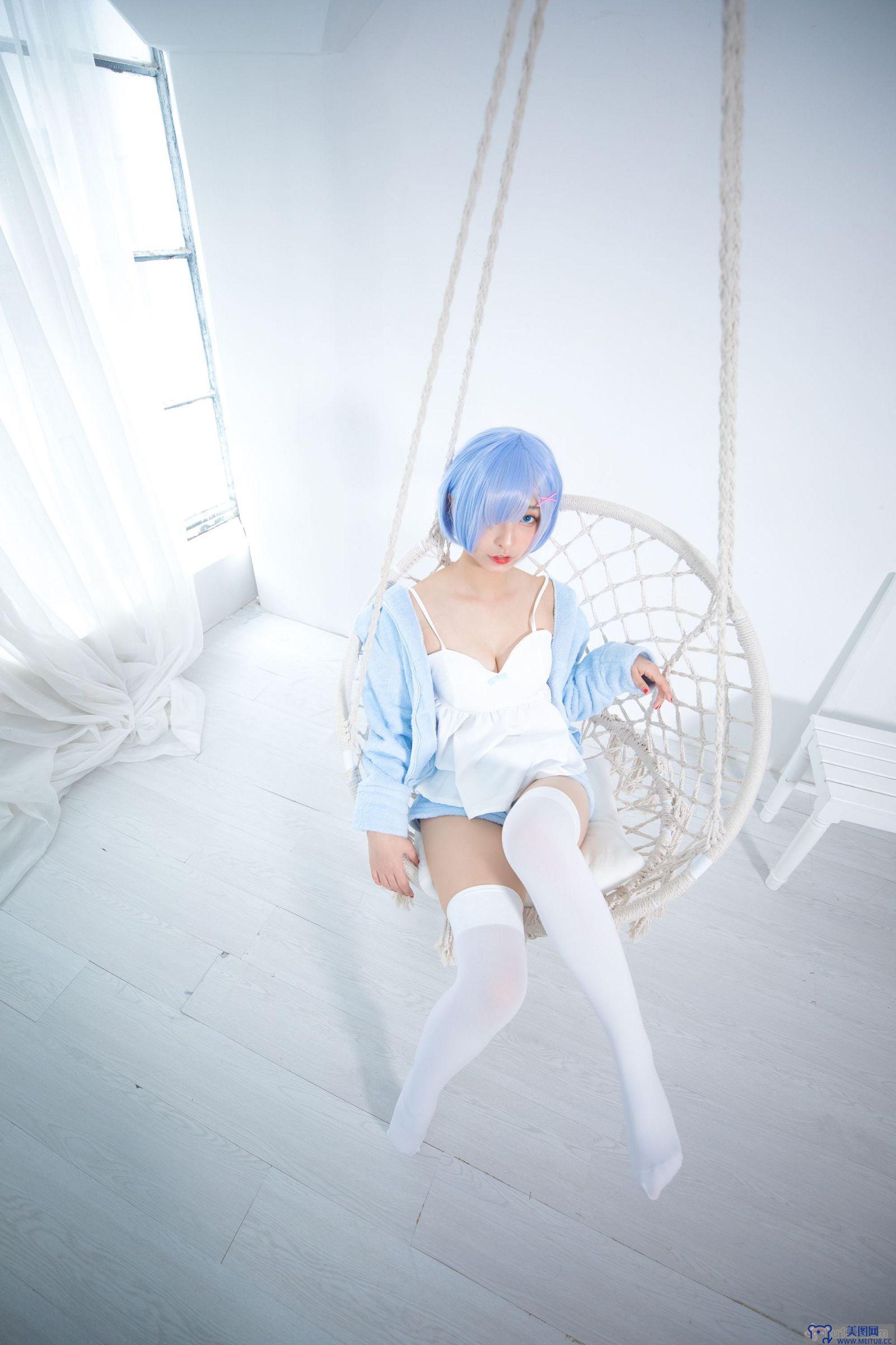 神楽坂真冬 - Re_Zero kara Hajimeru Isekai Seikatsu-rem