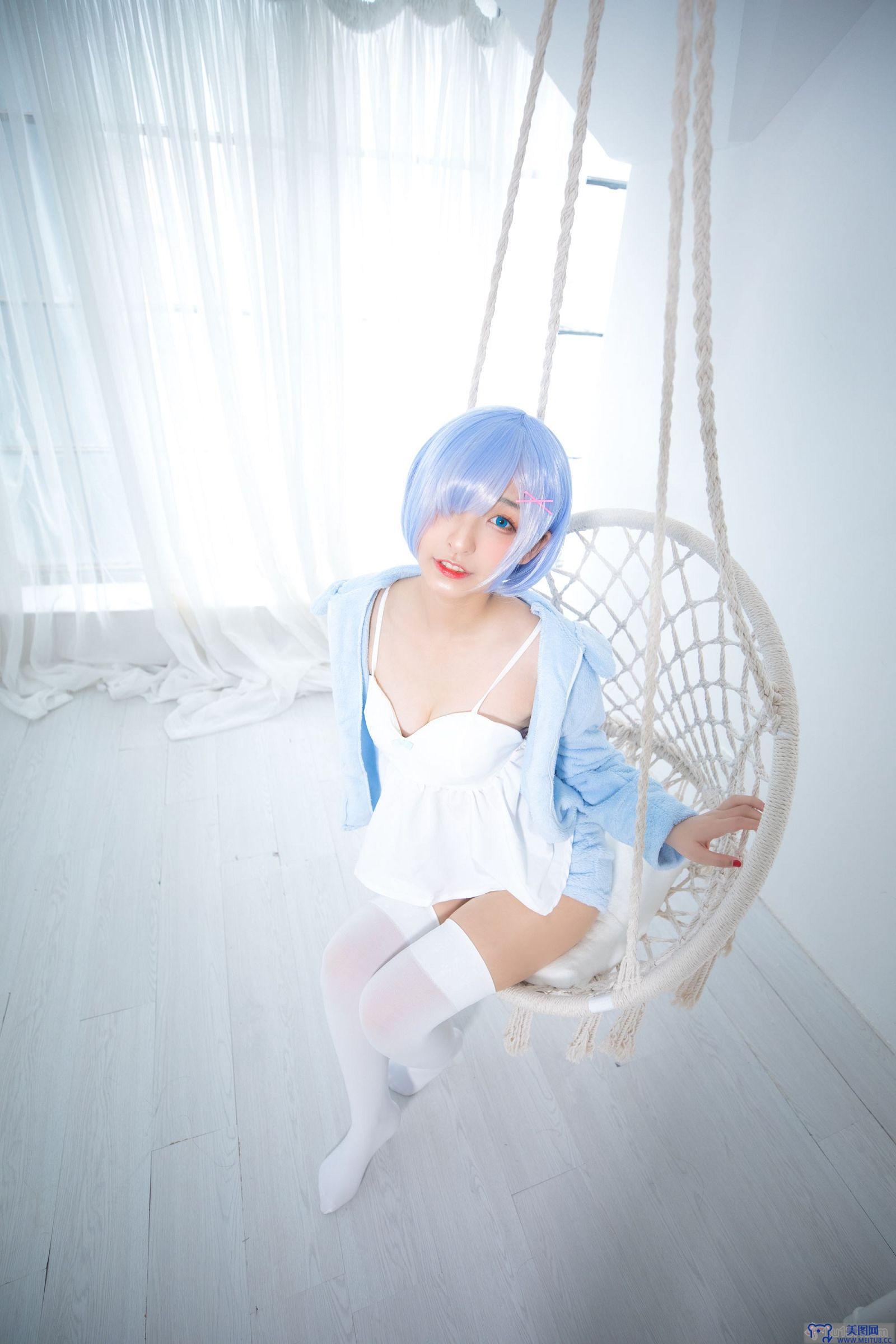 神楽坂真冬 - Re_Zero kara Hajimeru Isekai Seikatsu-rem