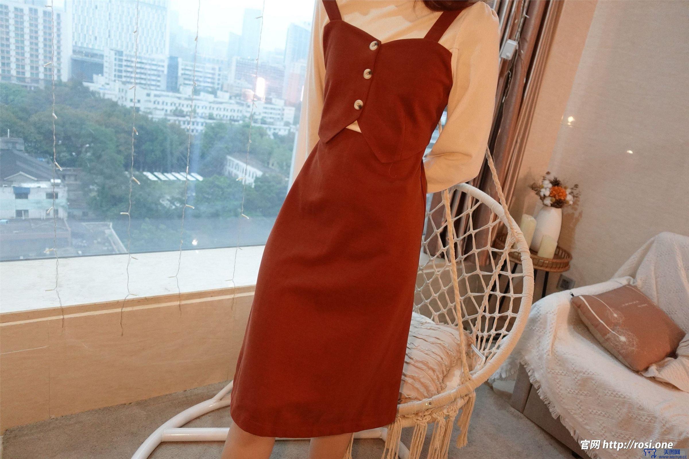 [ROSI美女图]2022.03.02 NO.3740