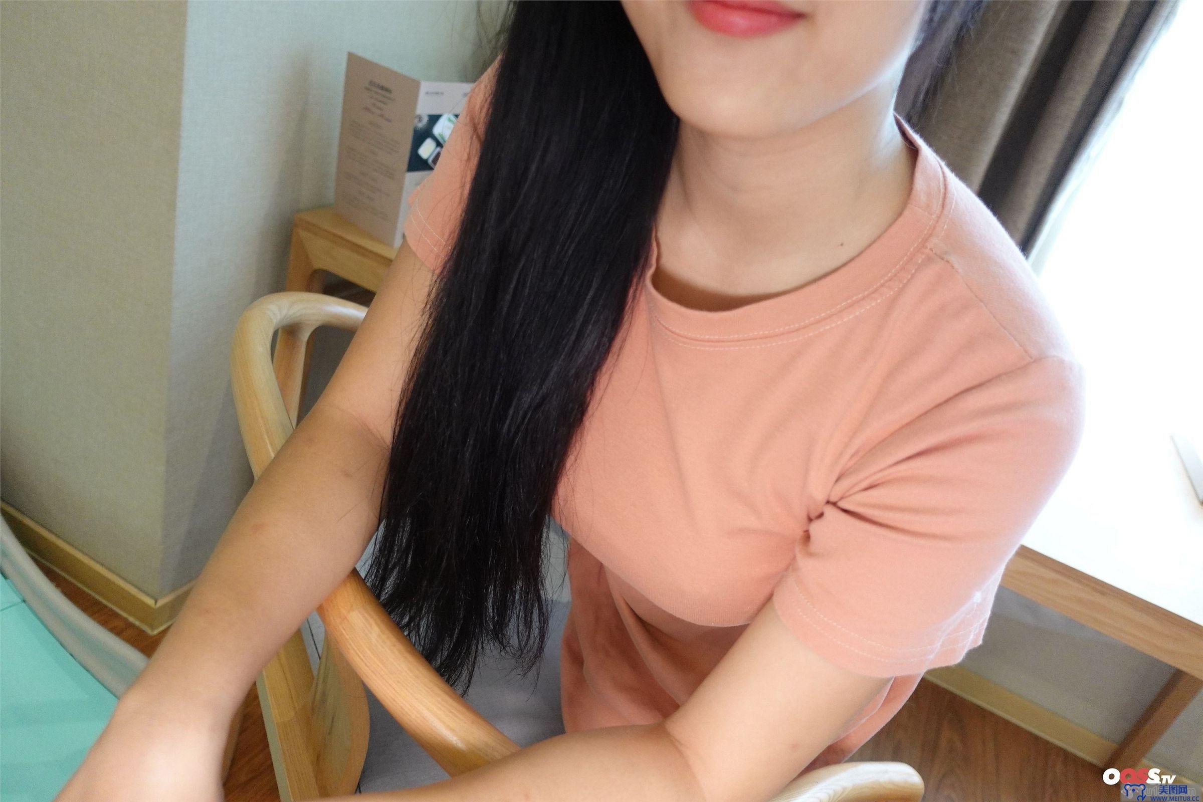 [ROSI美女图]2020.10.23 NO.3245